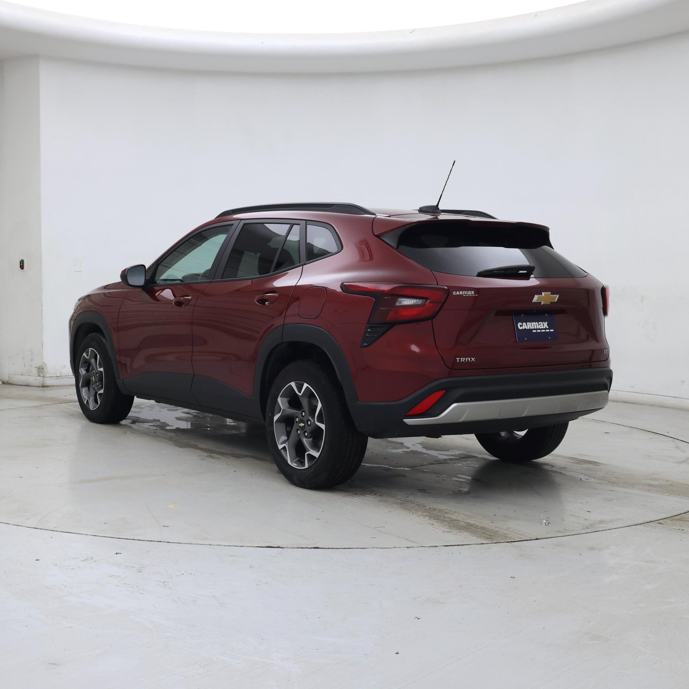 Thumbnail: 2024 Chevrolet Trax - 2