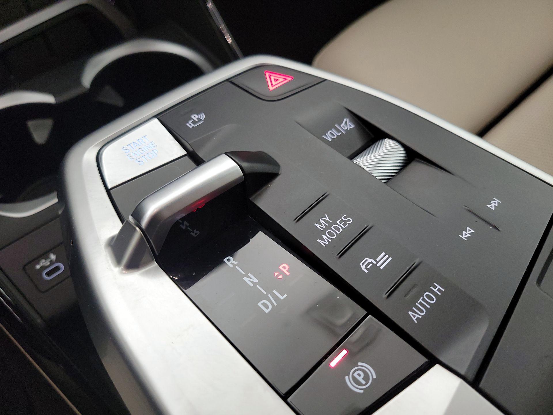 Thumbnail: 2023 BMW X1 - 17