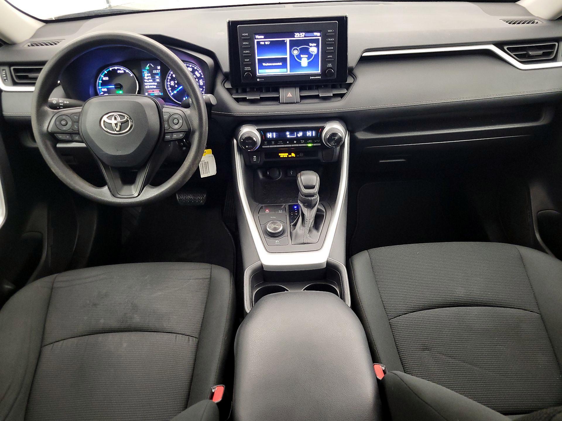 Thumbnail: 2021 Toyota RAV4 - 9