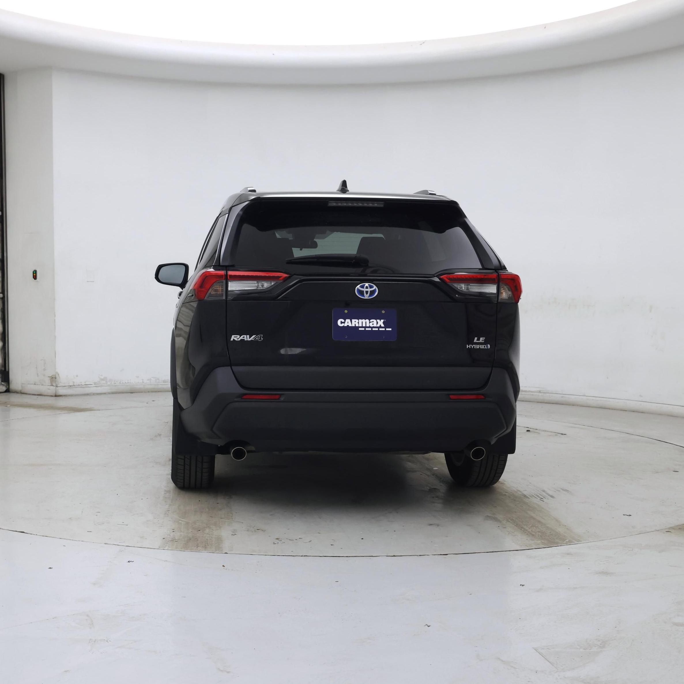 Thumbnail: 2021 Toyota RAV4 - 6