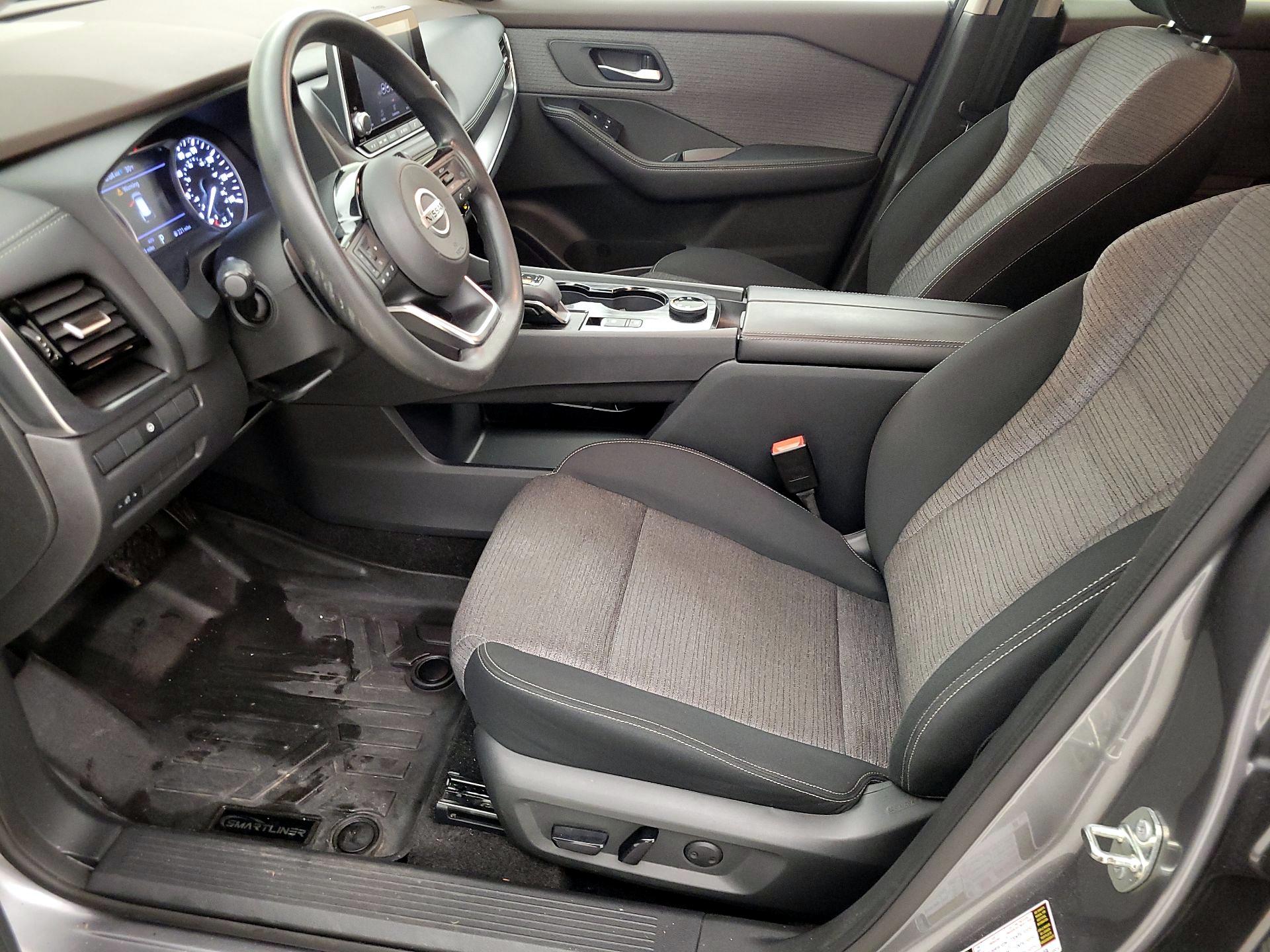 Thumbnail: 2021 Nissan Rogue - 11