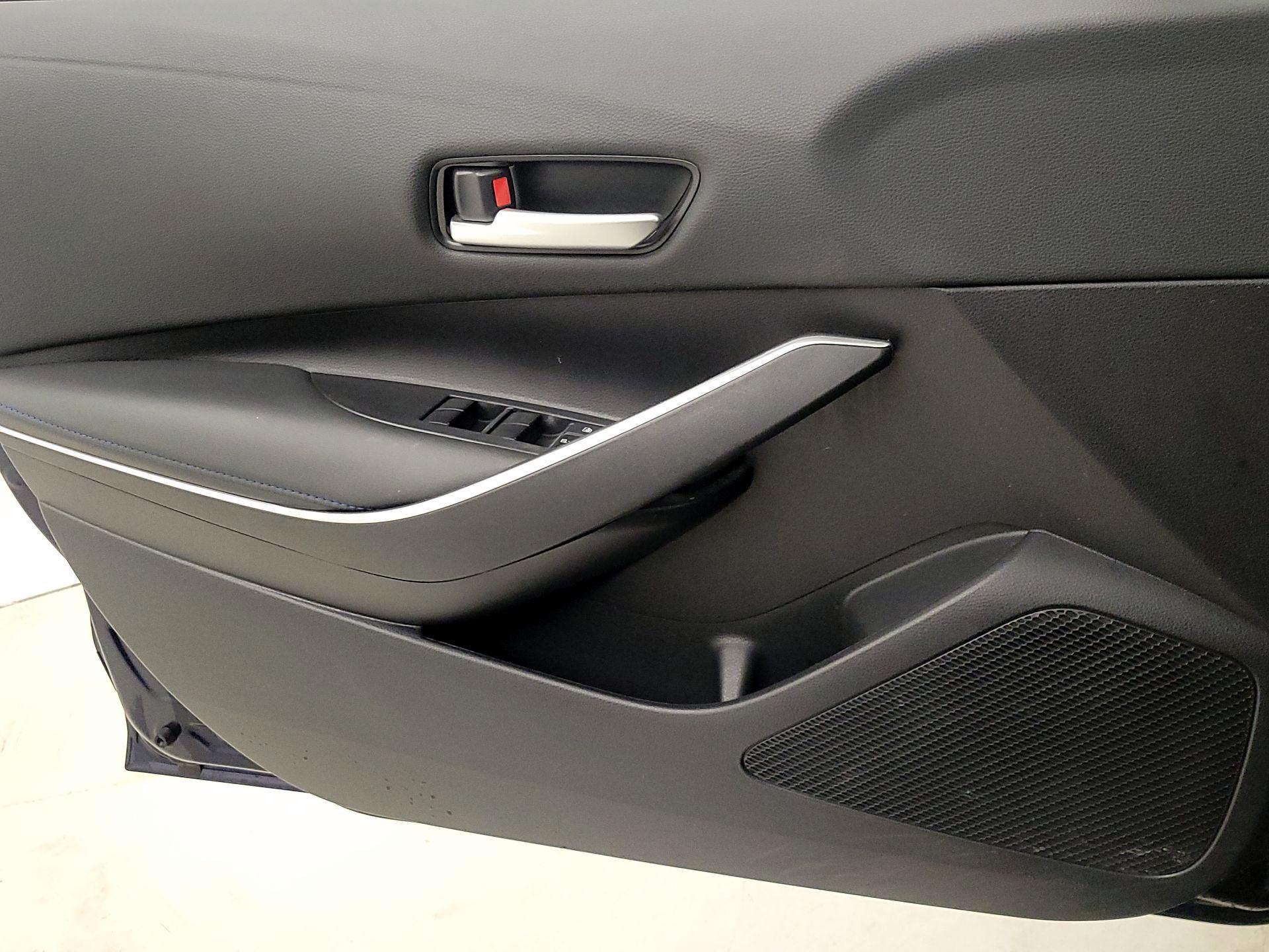 Thumbnail: 2022 Toyota Corolla - 12