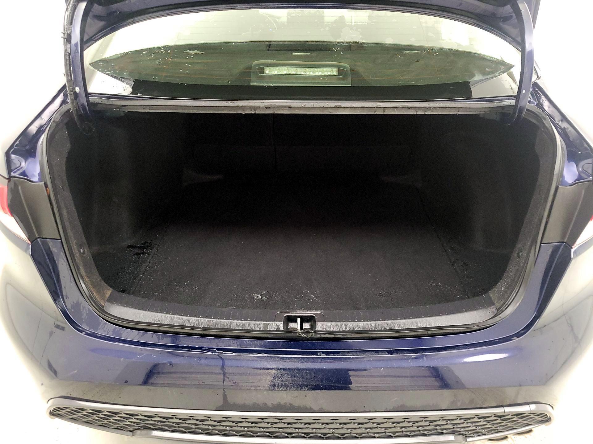 Thumbnail: 2022 Toyota Corolla - 20