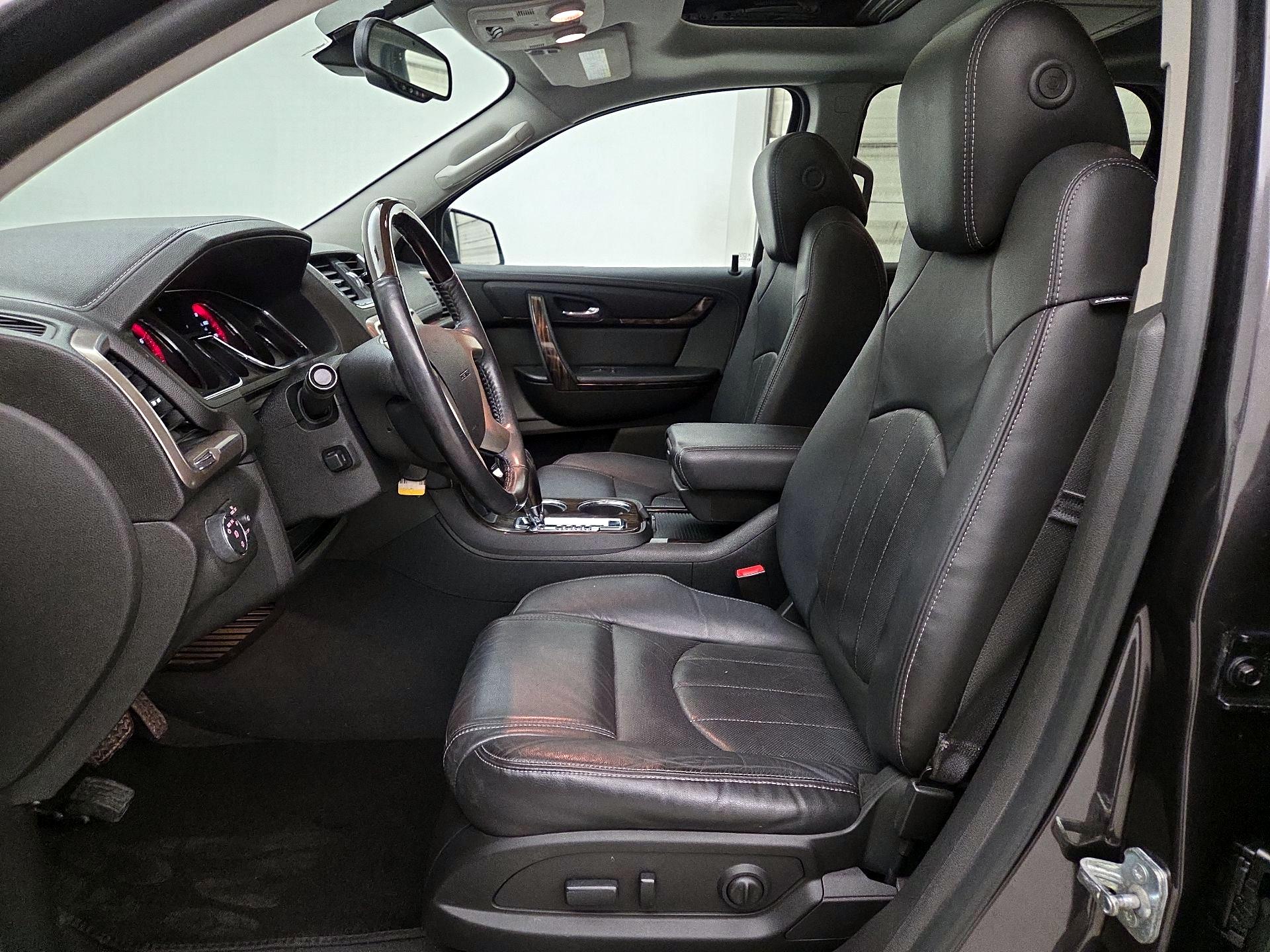 Thumbnail: 2016 GMC Acadia - 11