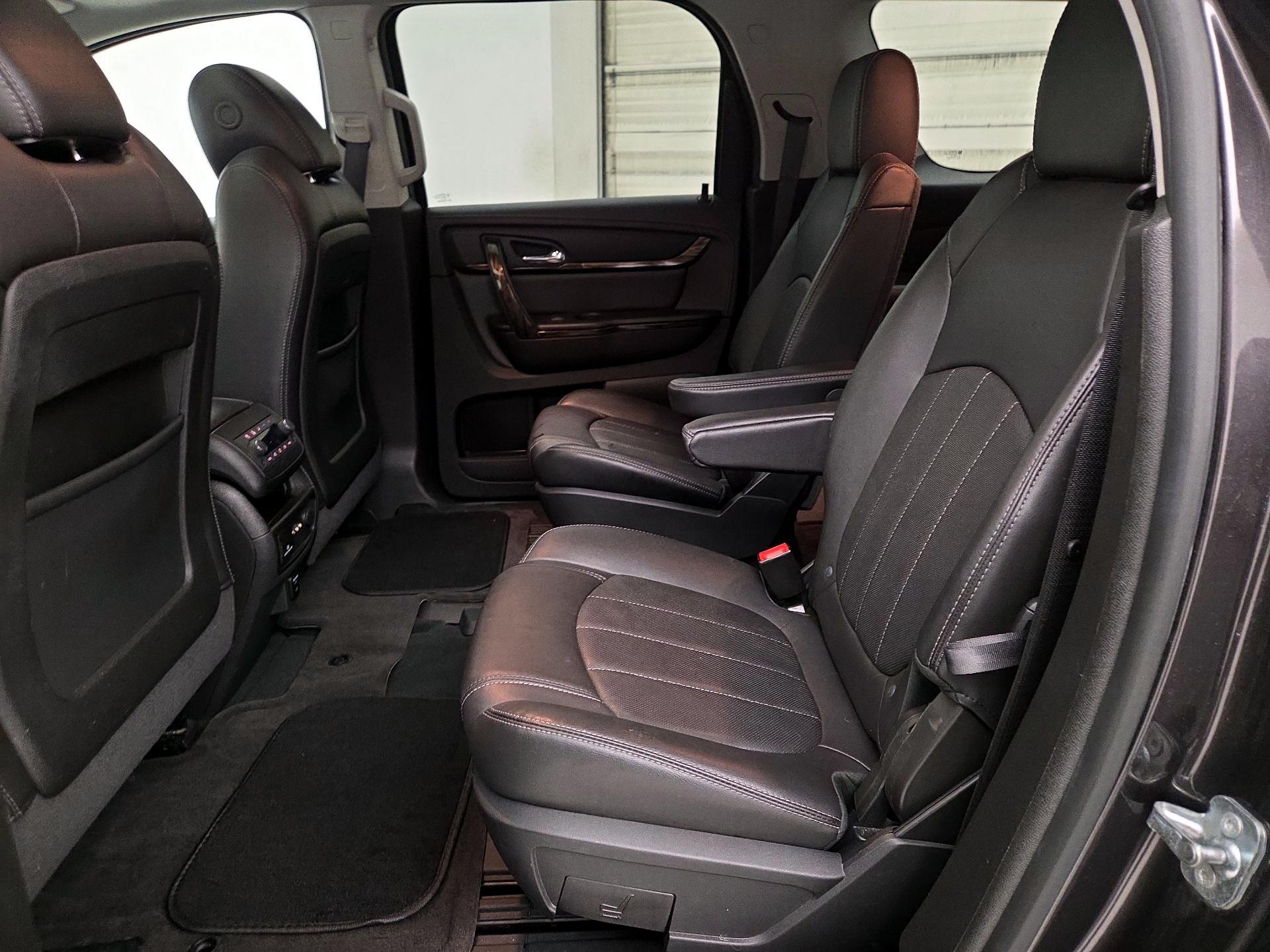 Thumbnail: 2016 GMC Acadia - 20