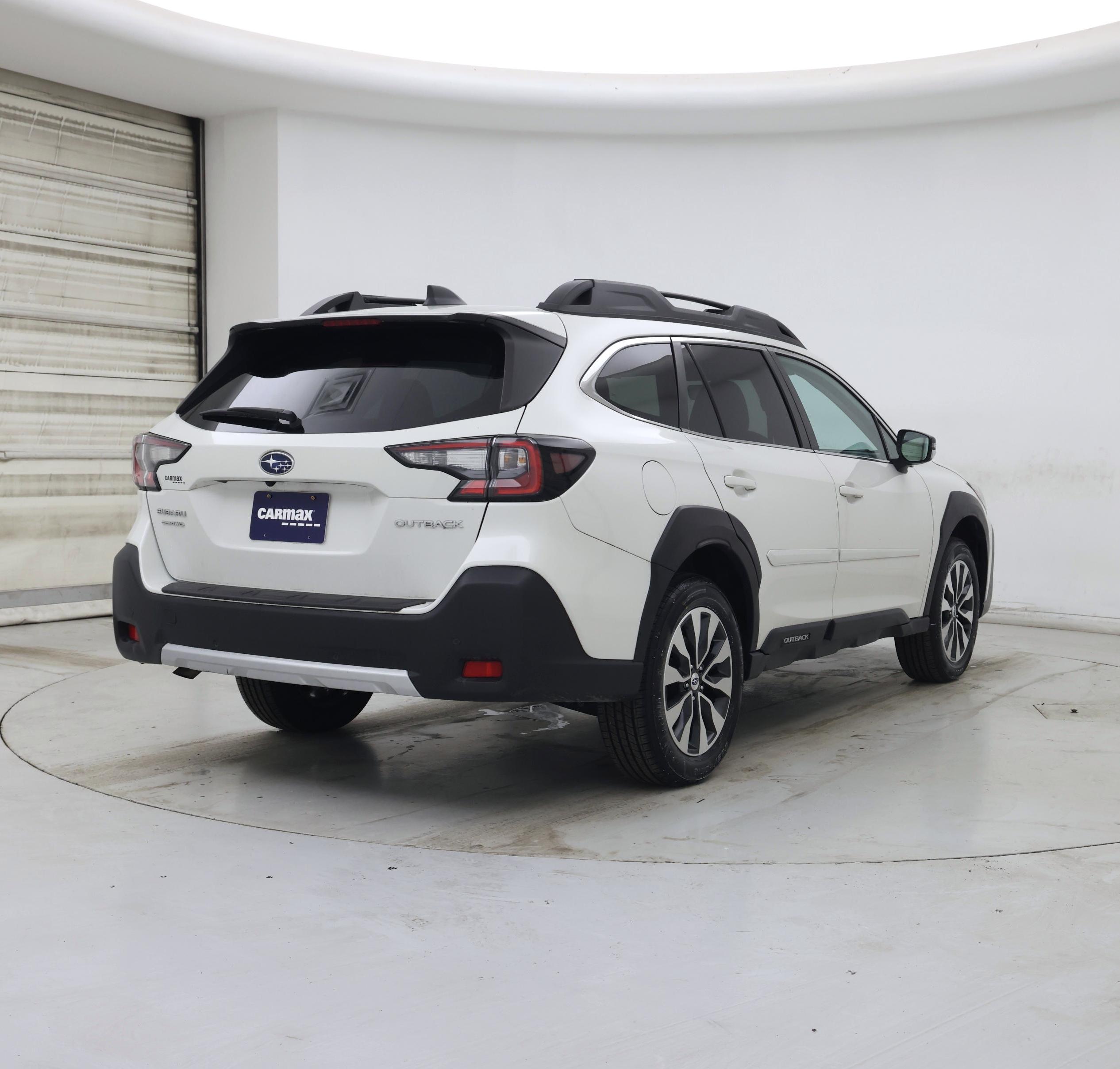 Thumbnail: 2023 Subaru Outback - 8