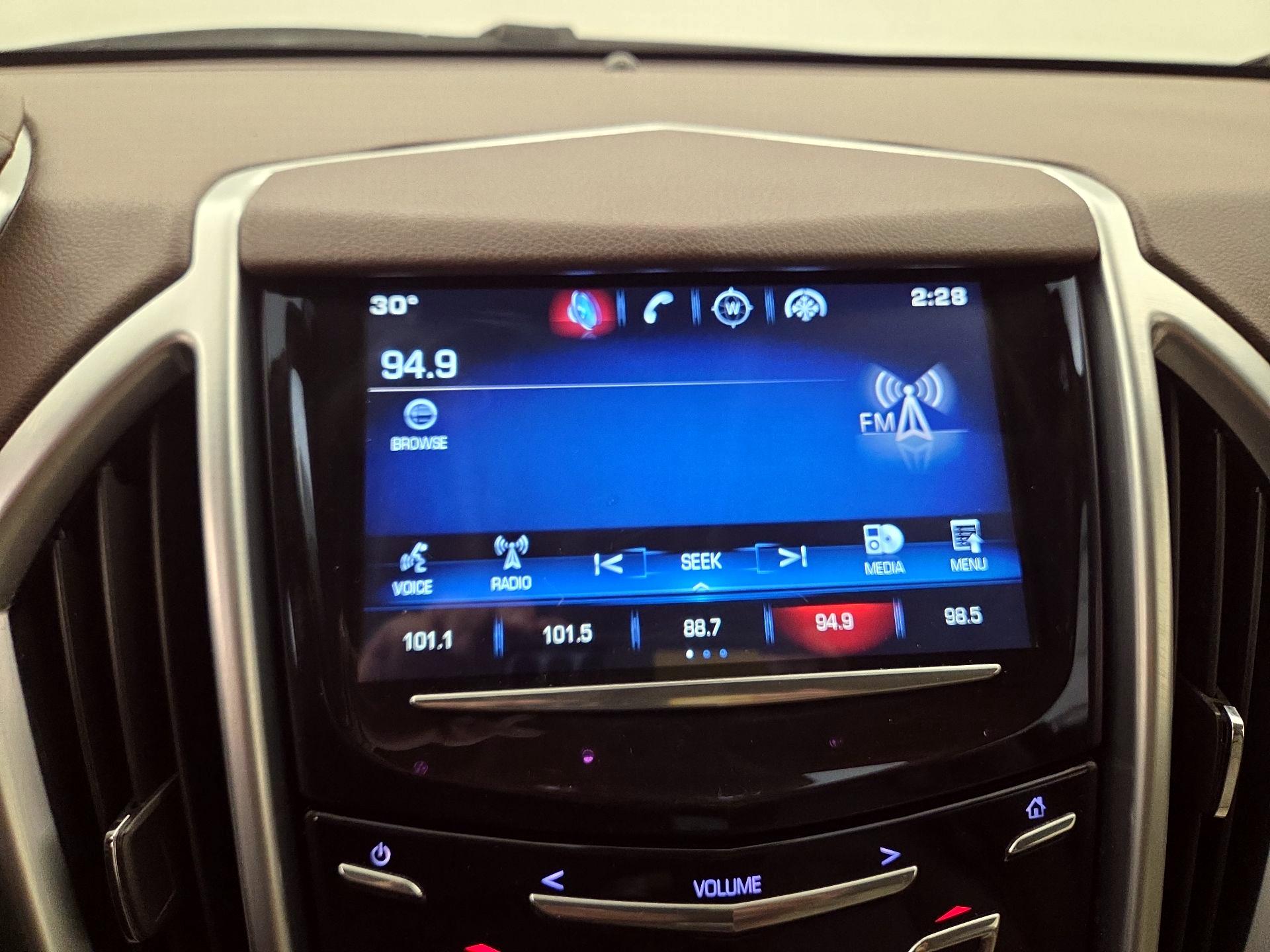 Thumbnail: 2016 Cadillac SRX - 16