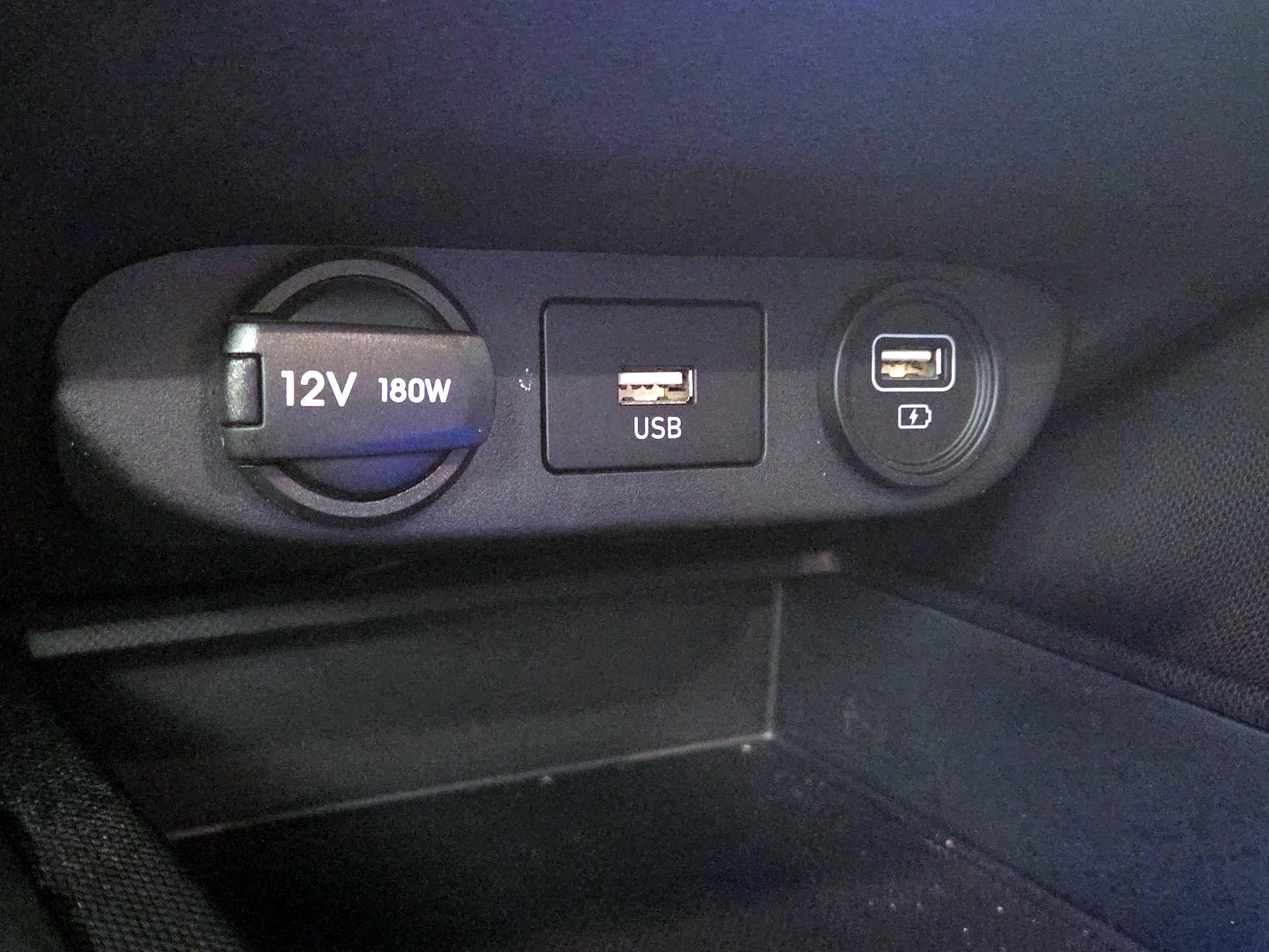 Thumbnail: 2023 Hyundai Elantra - 18