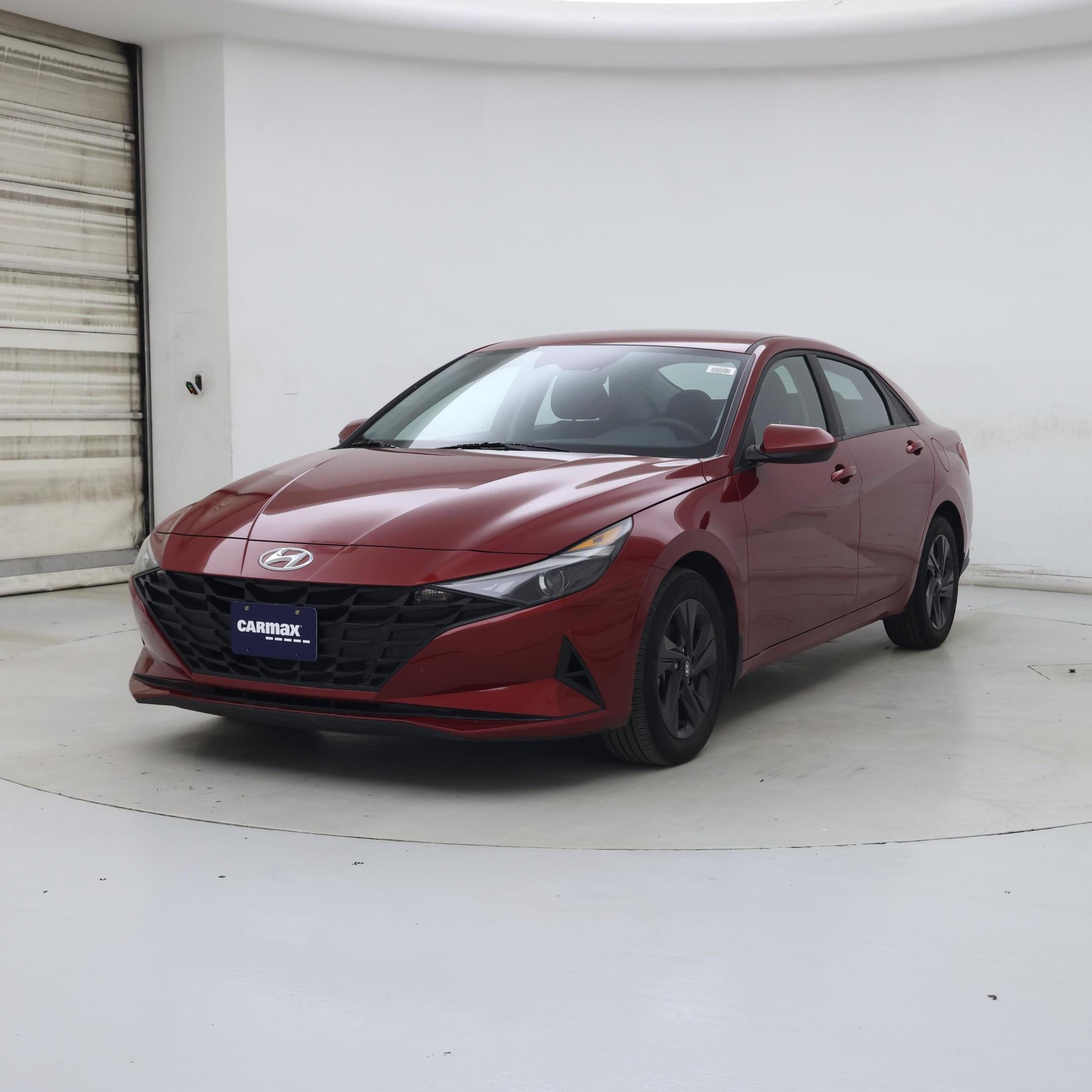 Thumbnail: 2023 Hyundai Elantra - 4