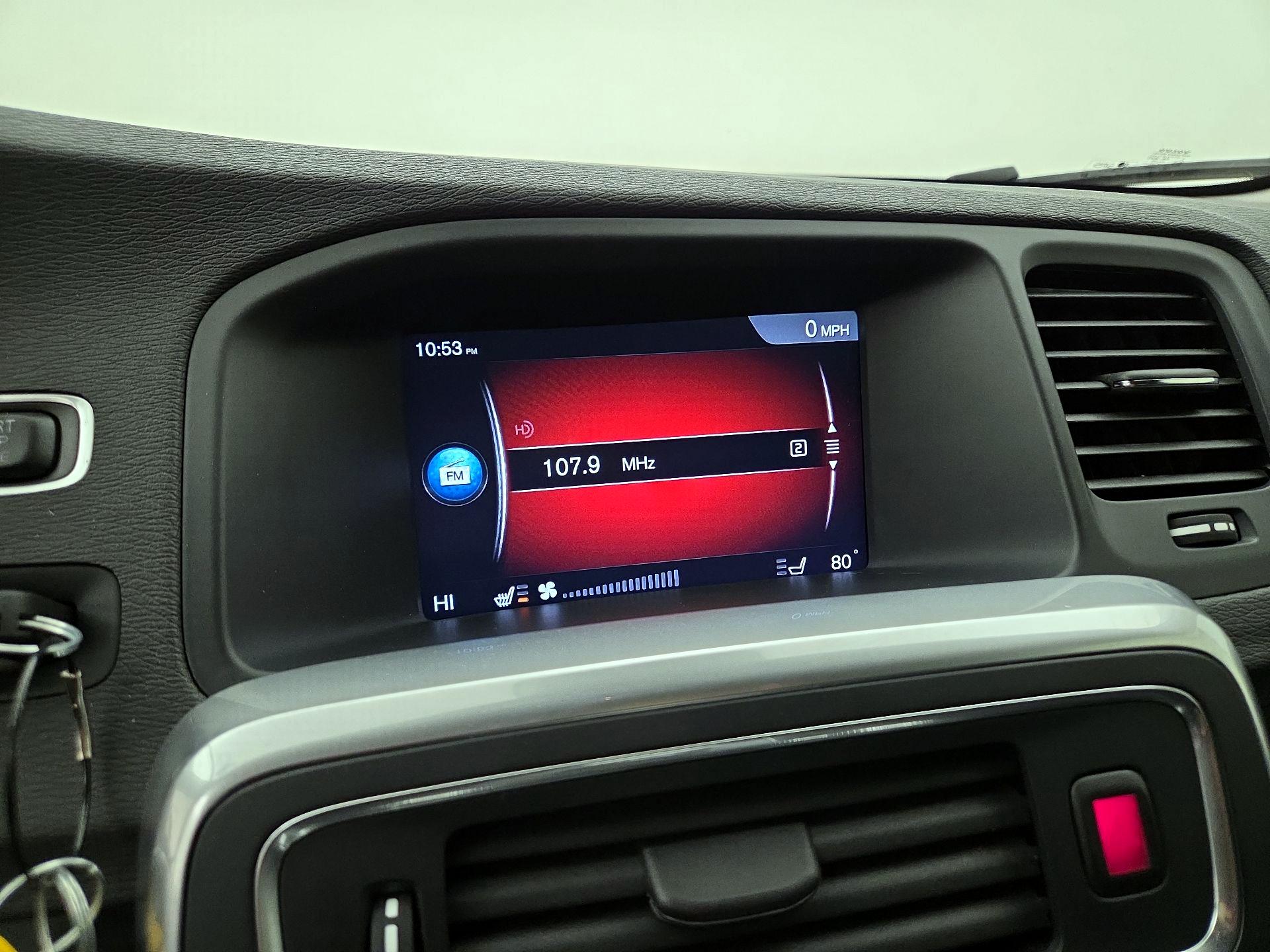 Thumbnail: 2018 Volvo S60 - 16