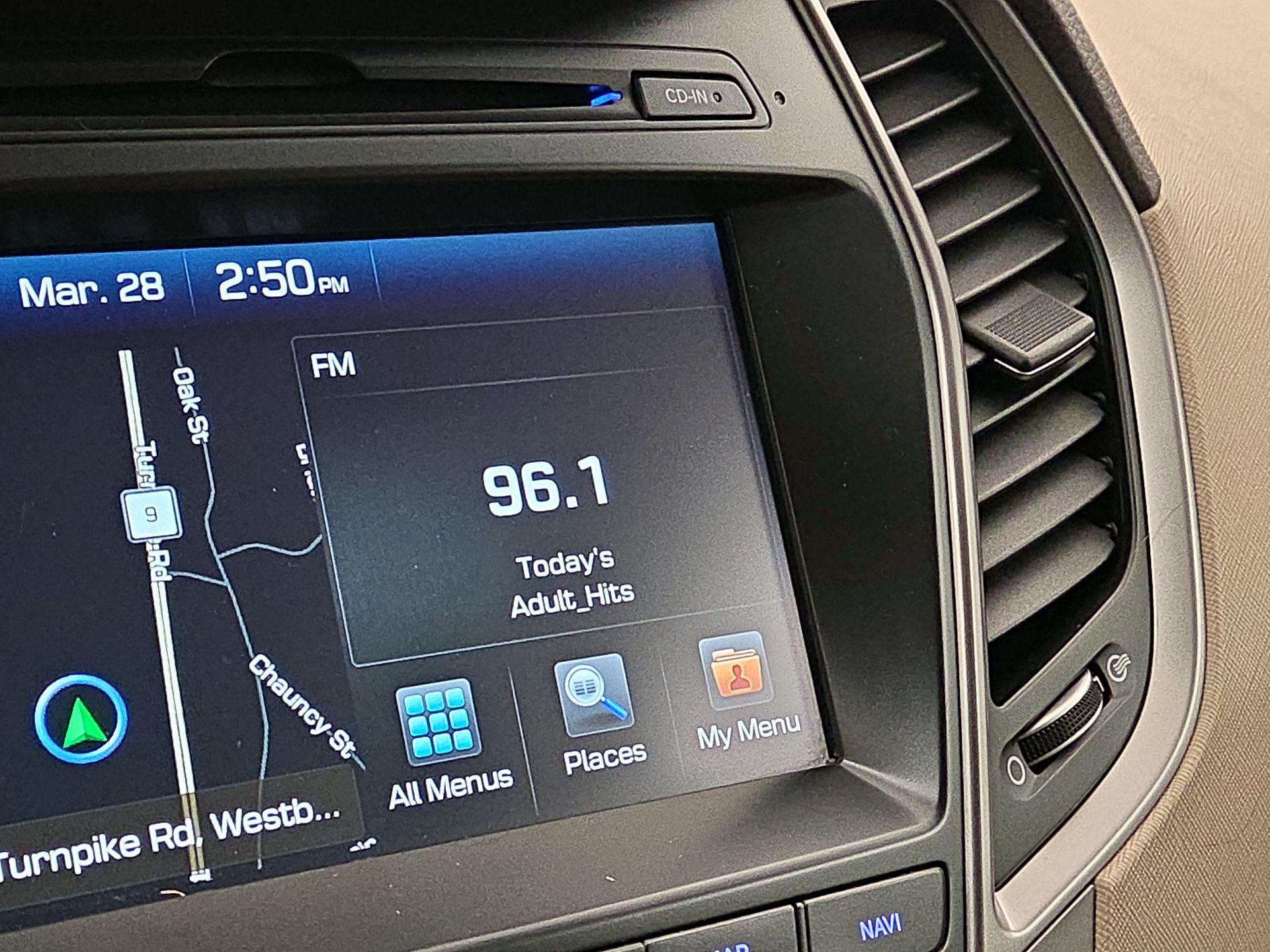 Thumbnail: 2017 Hyundai Santa Fe - 16