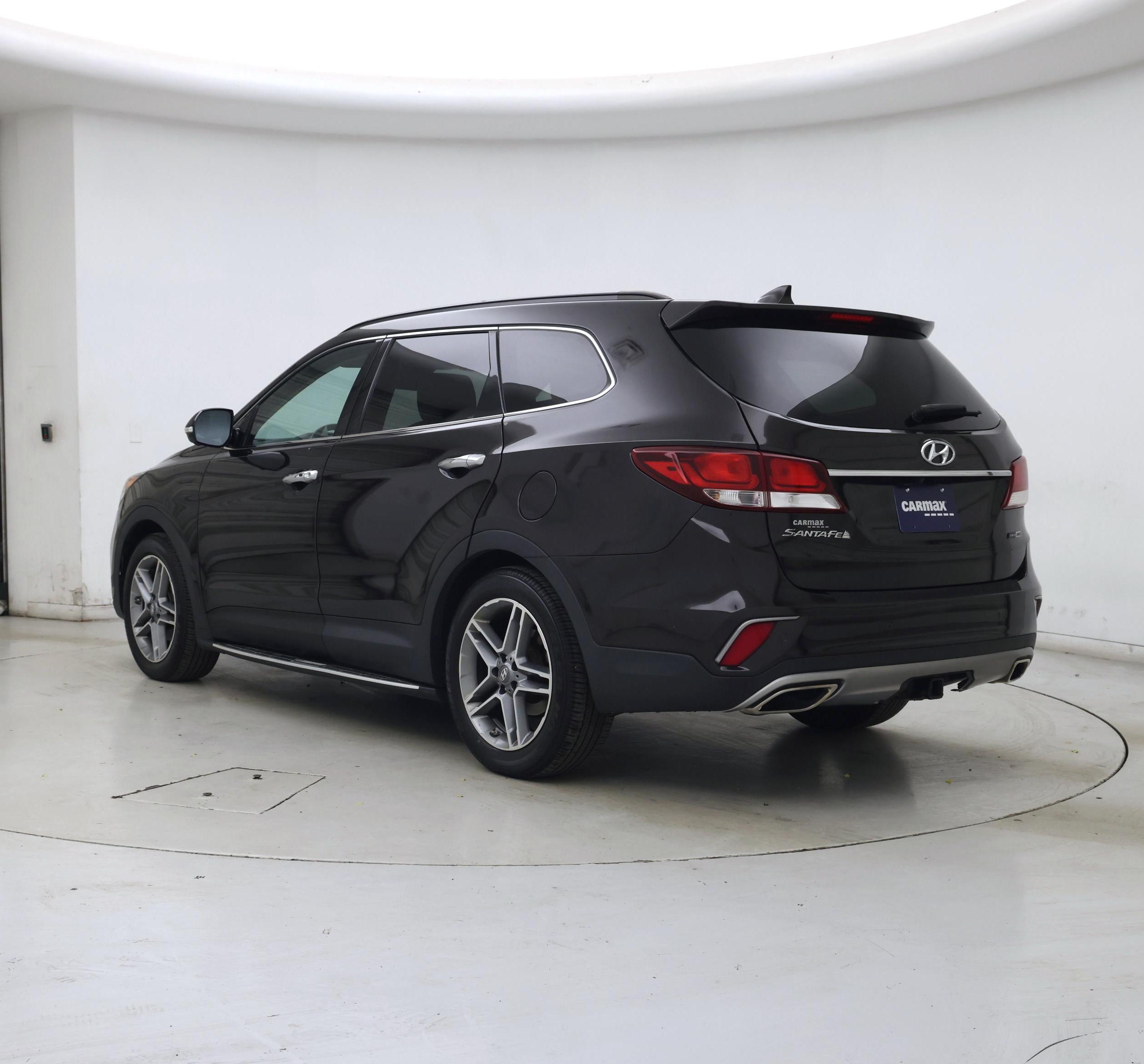 Thumbnail: 2017 Hyundai Santa Fe - 2