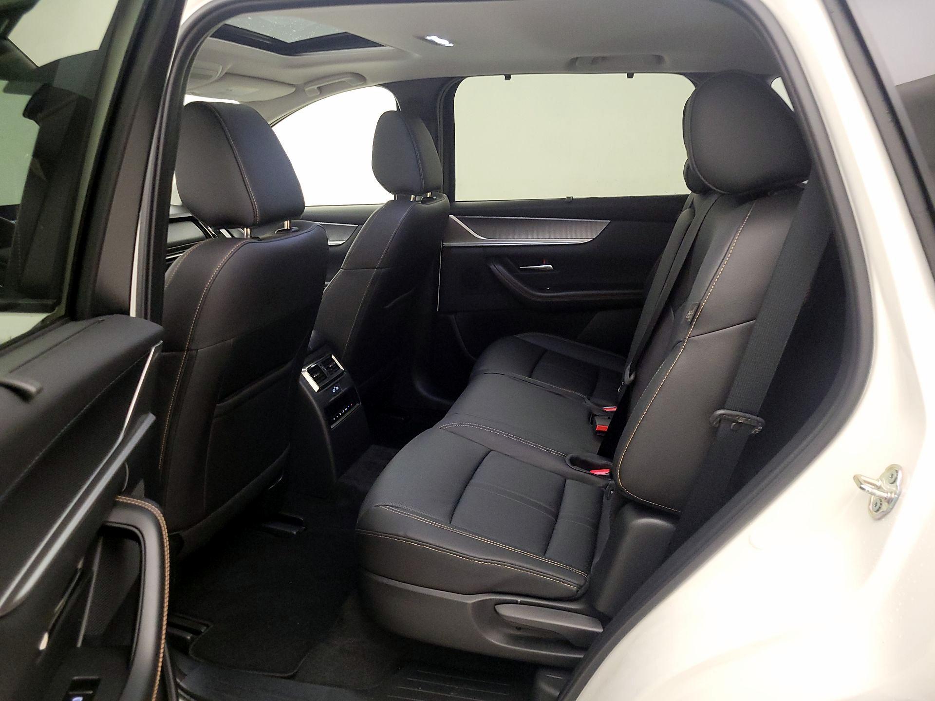 Thumbnail: 2025 Mazda CX-70 - 20