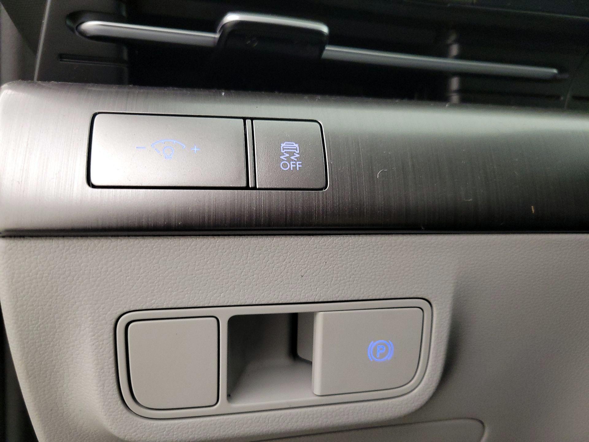 Thumbnail: 2024 Hyundai Kona - 13