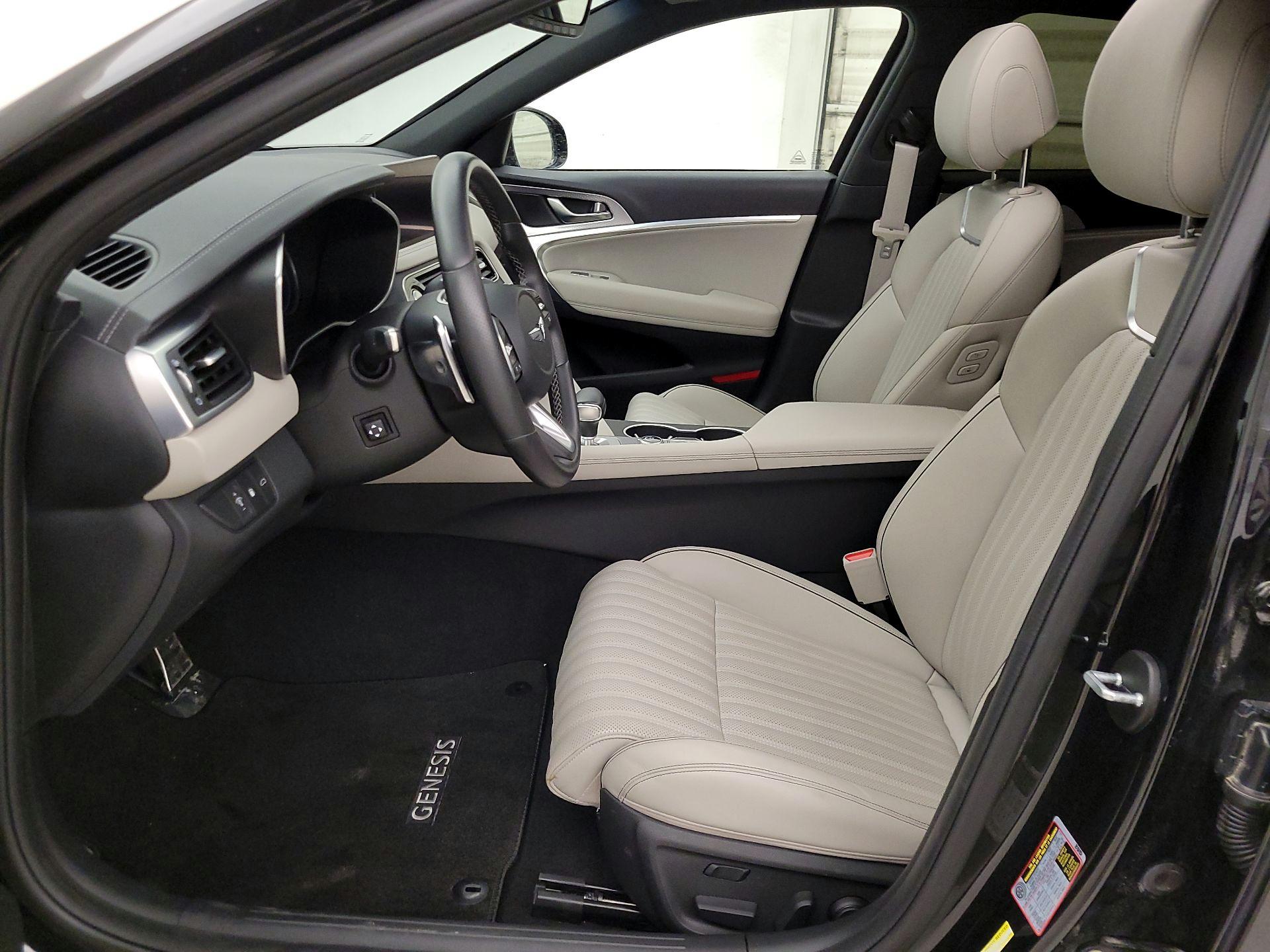 Thumbnail: 2022 Genesis G70 - 11