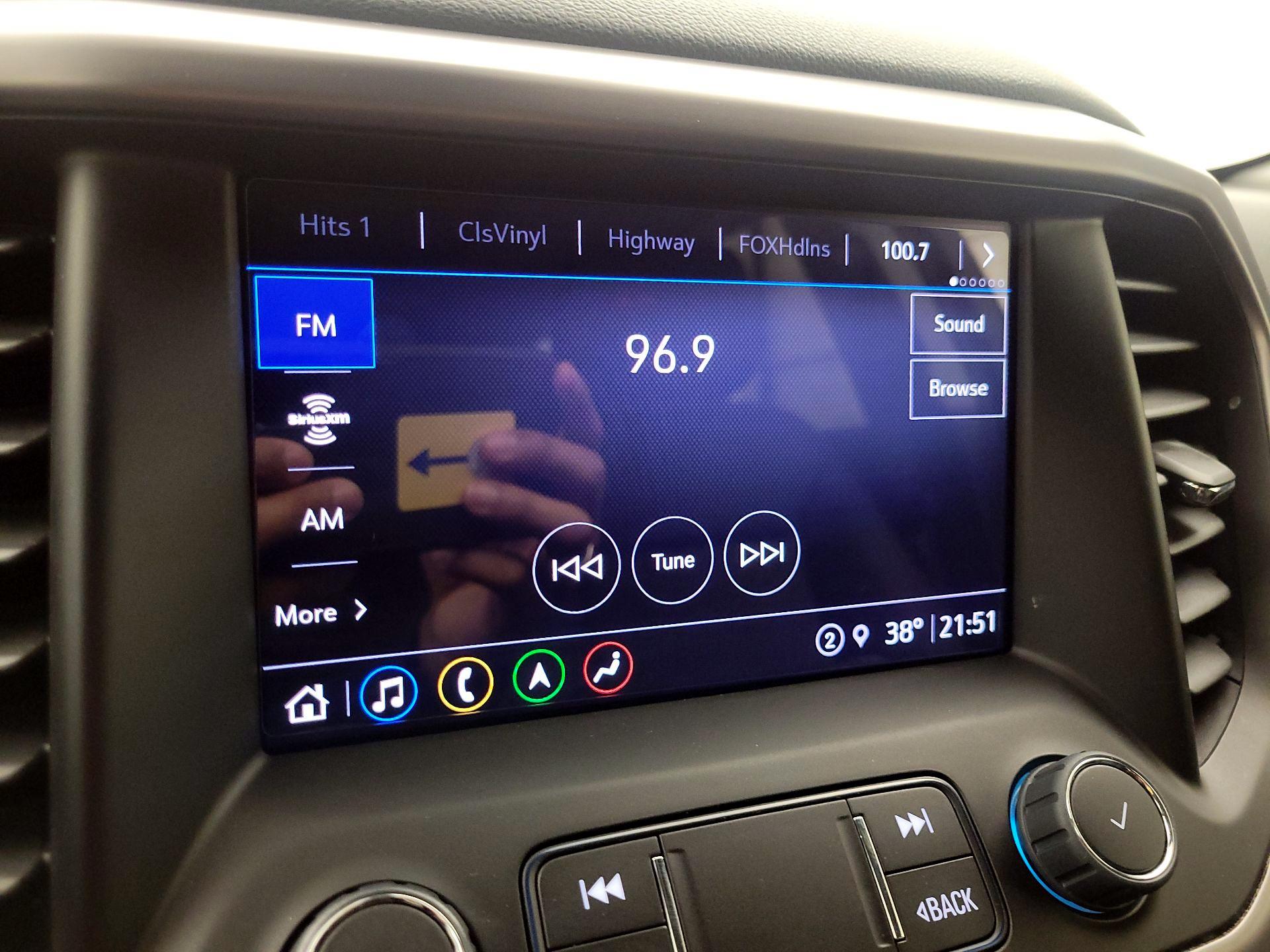 Thumbnail: 2023 GMC Acadia - 16