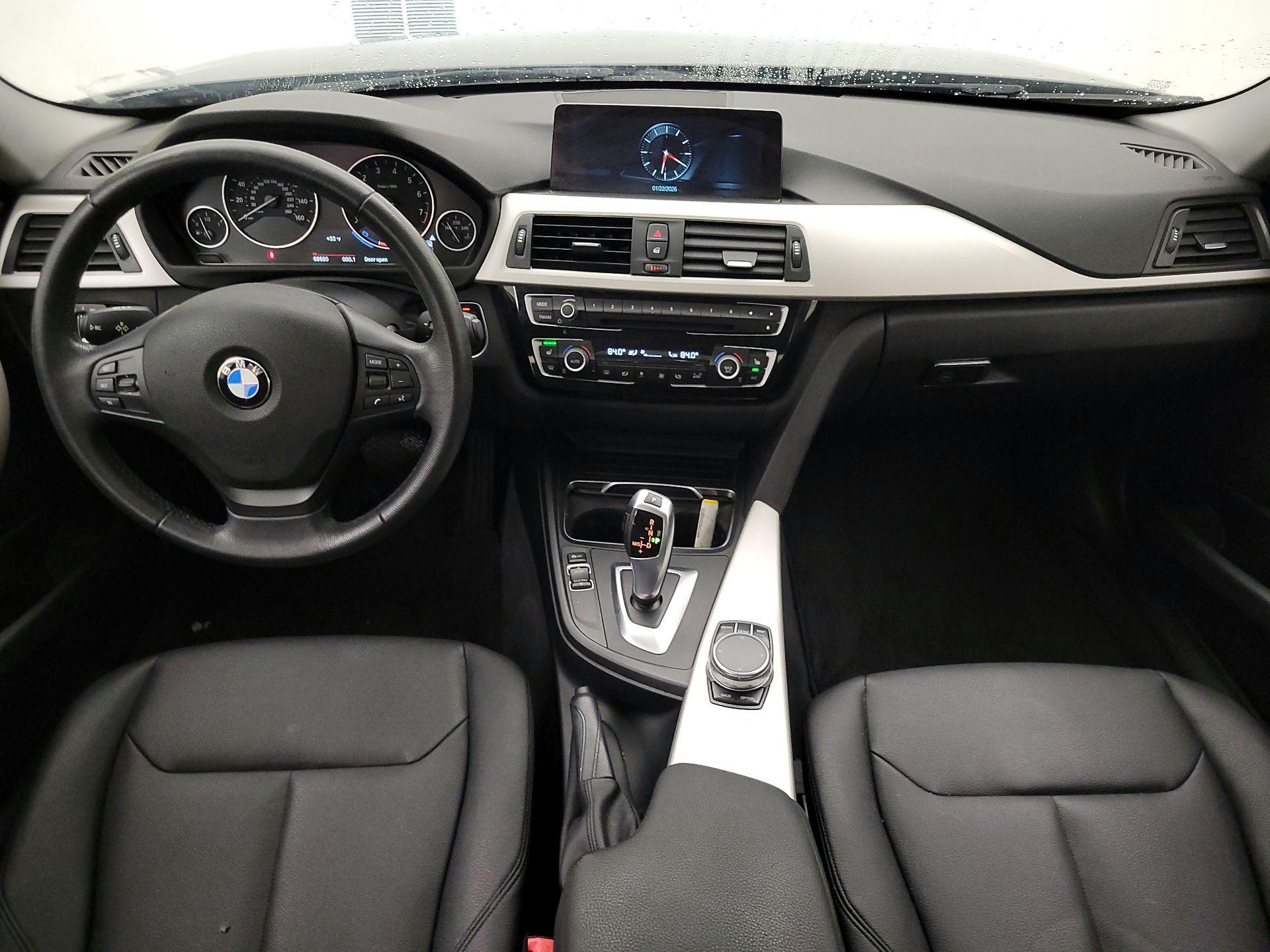 Thumbnail: 2017 BMW 3 Series - 9