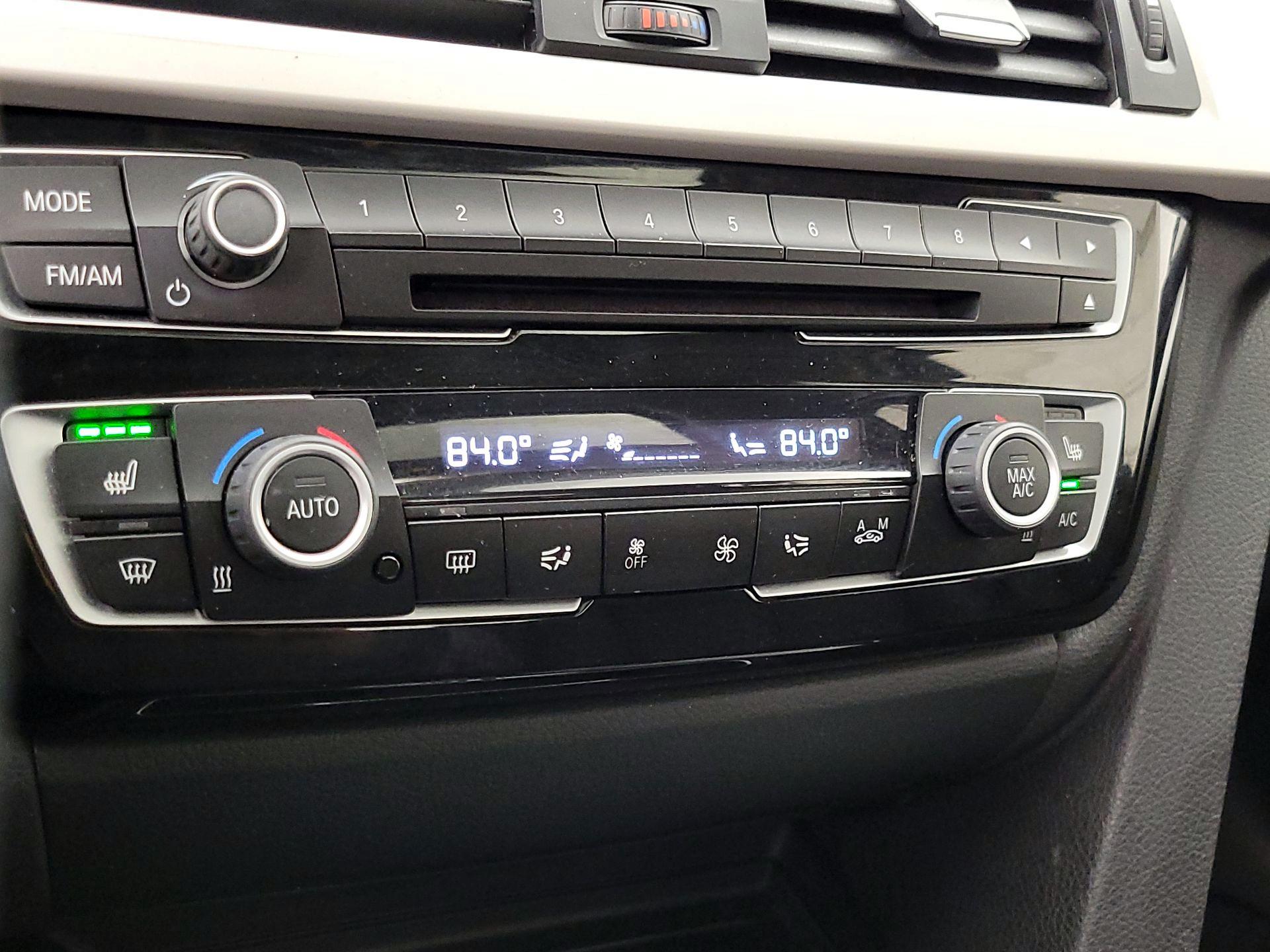 Thumbnail: 2017 BMW 3 Series - 15