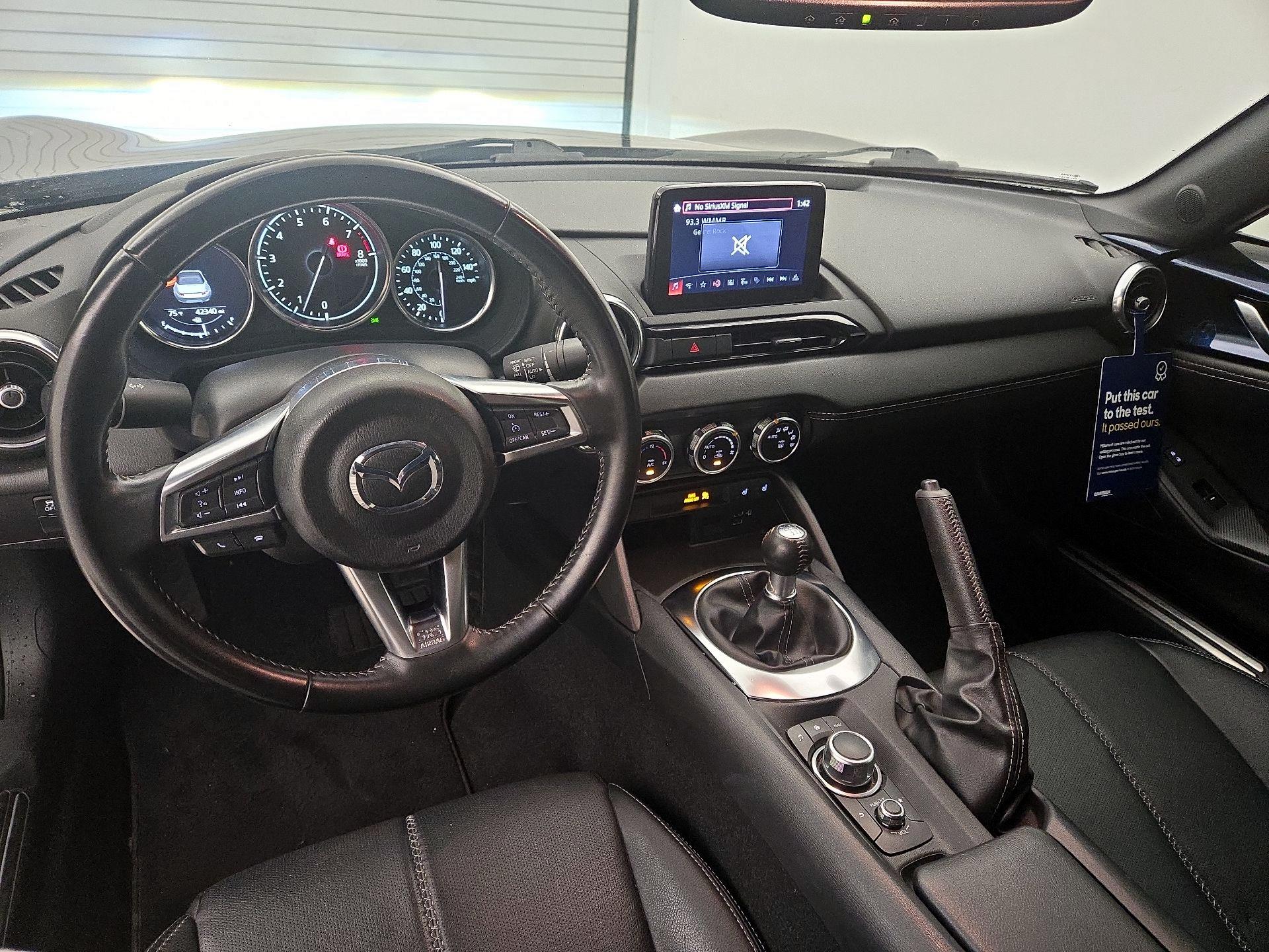 Thumbnail: 2021 Mazda MX-5 Miata - 9