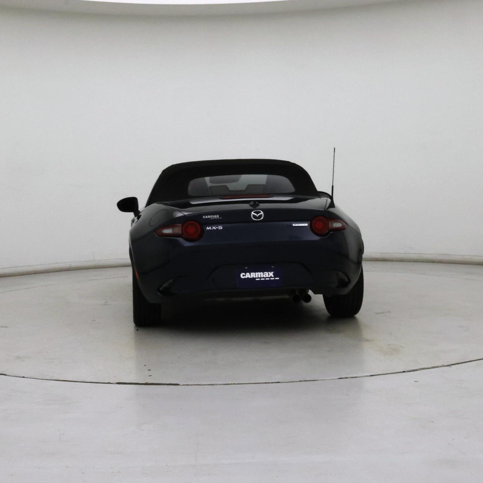 Thumbnail: 2021 Mazda MX-5 Miata - 6