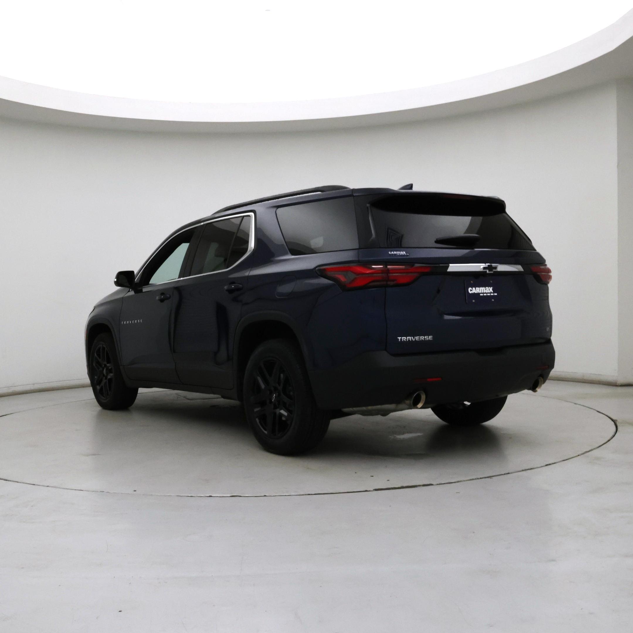 Thumbnail: 2022 Chevrolet Traverse - 2