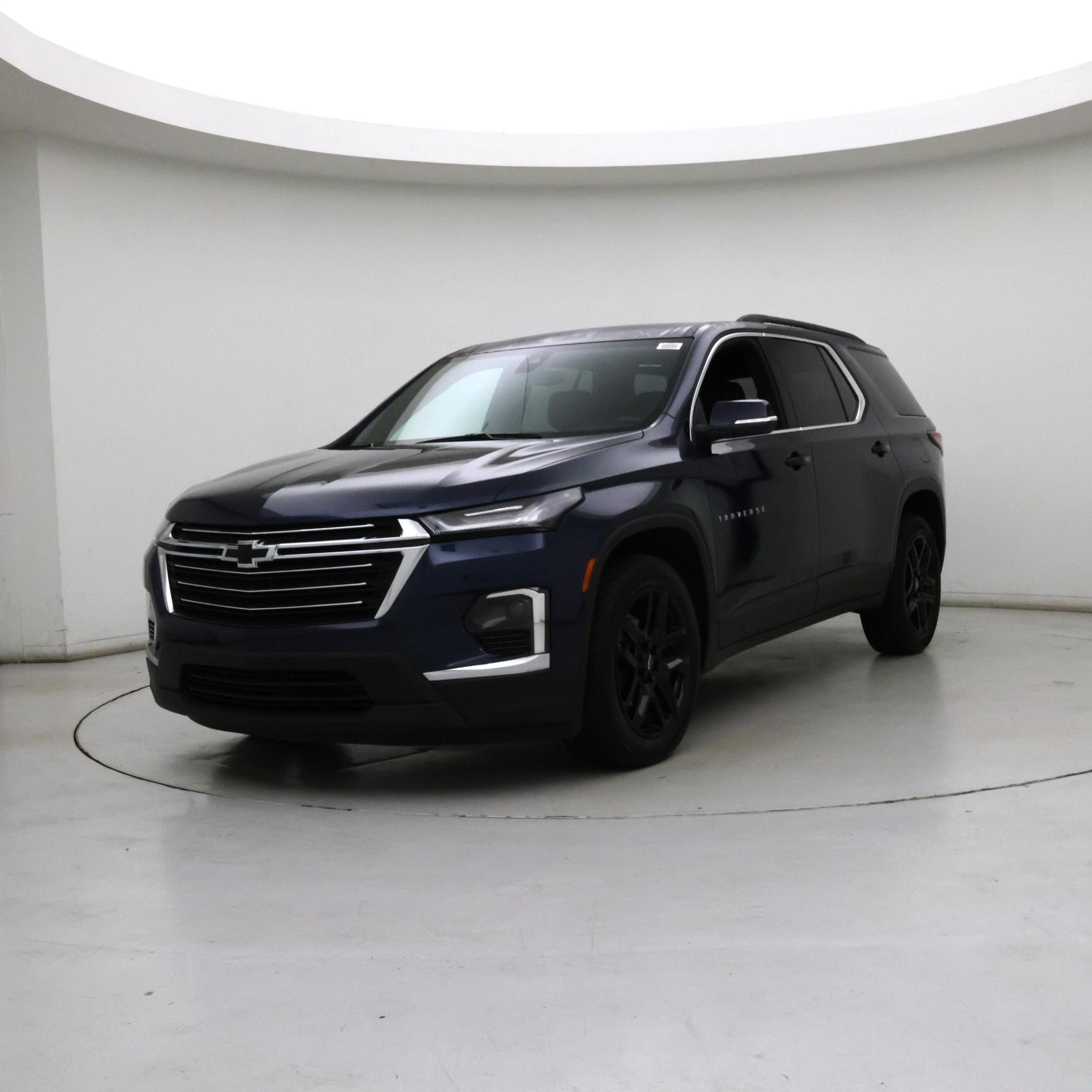Thumbnail: 2022 Chevrolet Traverse - 4