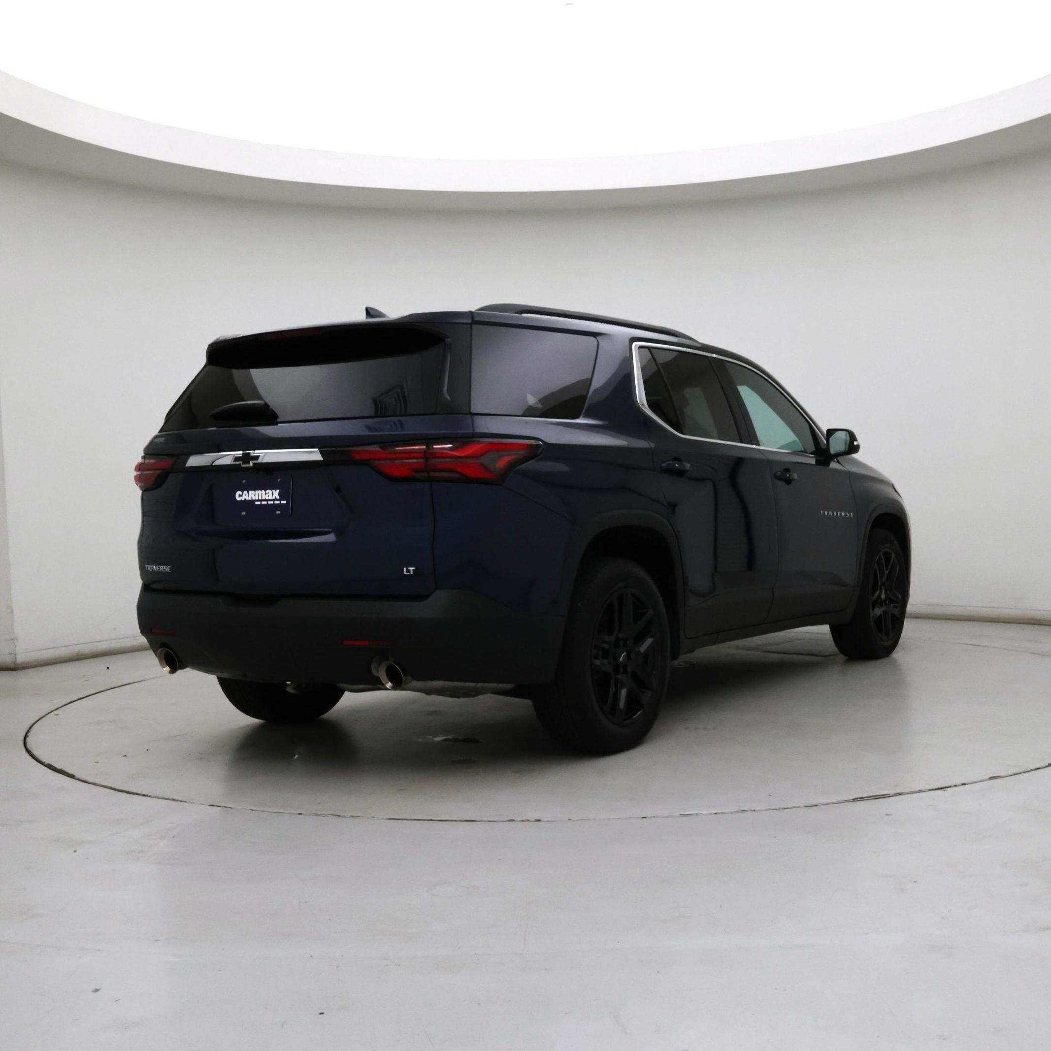 Thumbnail: 2022 Chevrolet Traverse - 8