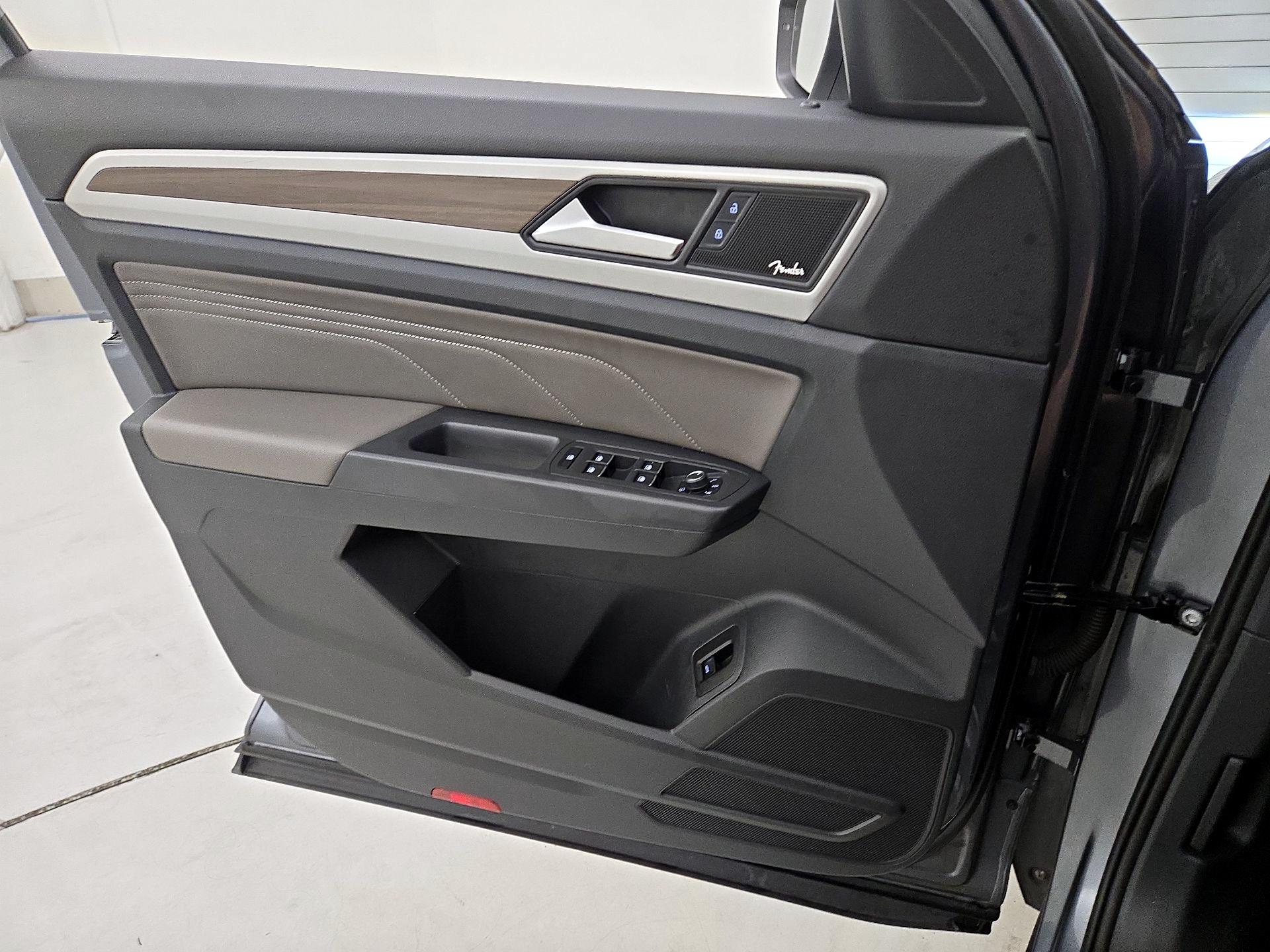 Thumbnail: 2021 Volkswagen Atlas - 12