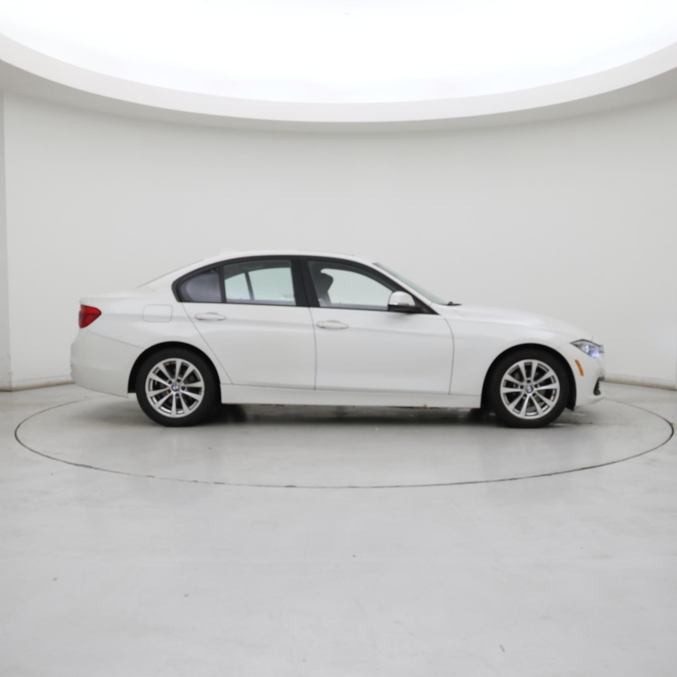 Thumbnail: 2016 BMW 3 Series - 7