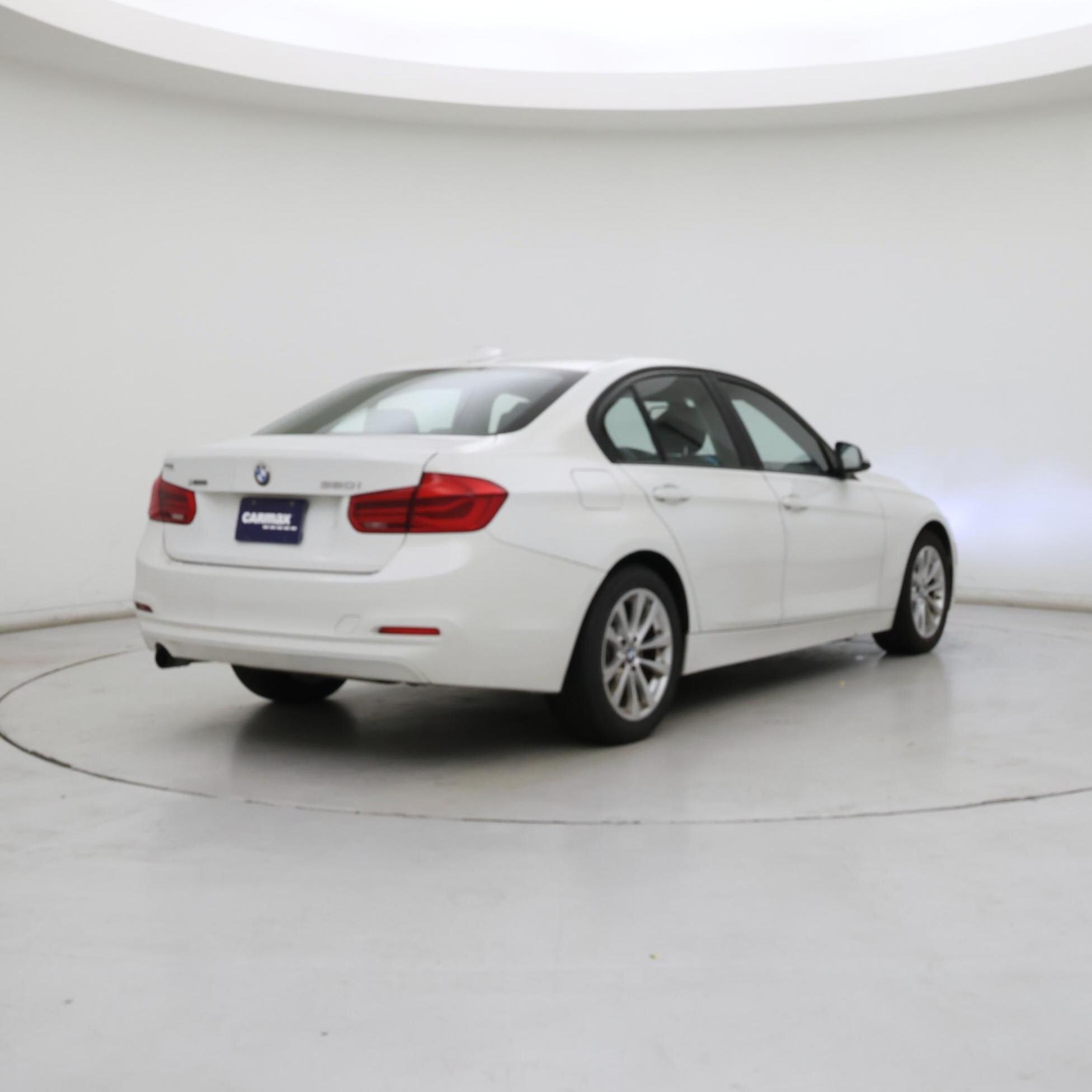 Thumbnail: 2016 BMW 3 Series - 8