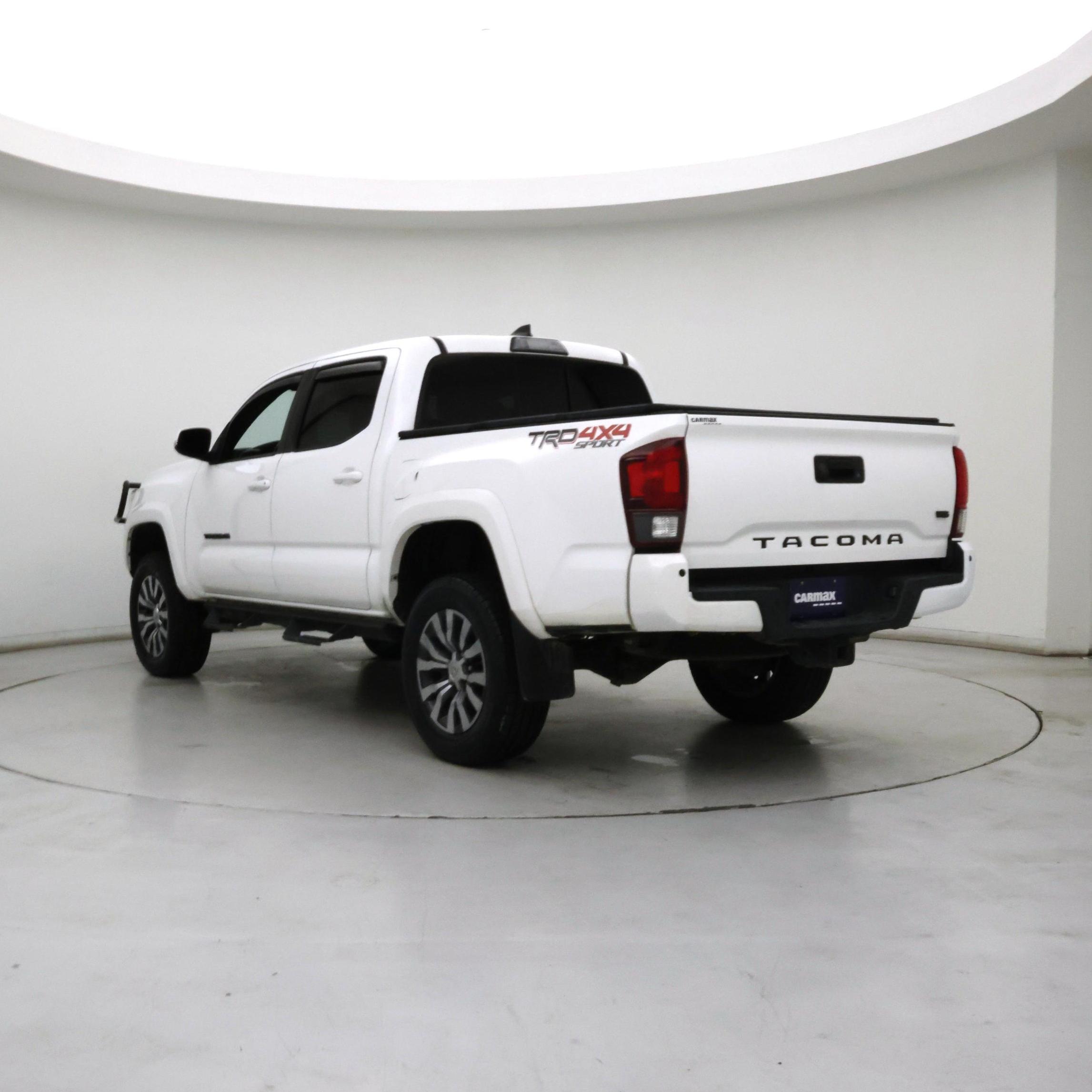 Thumbnail: 2019 Toyota Tacoma - 2