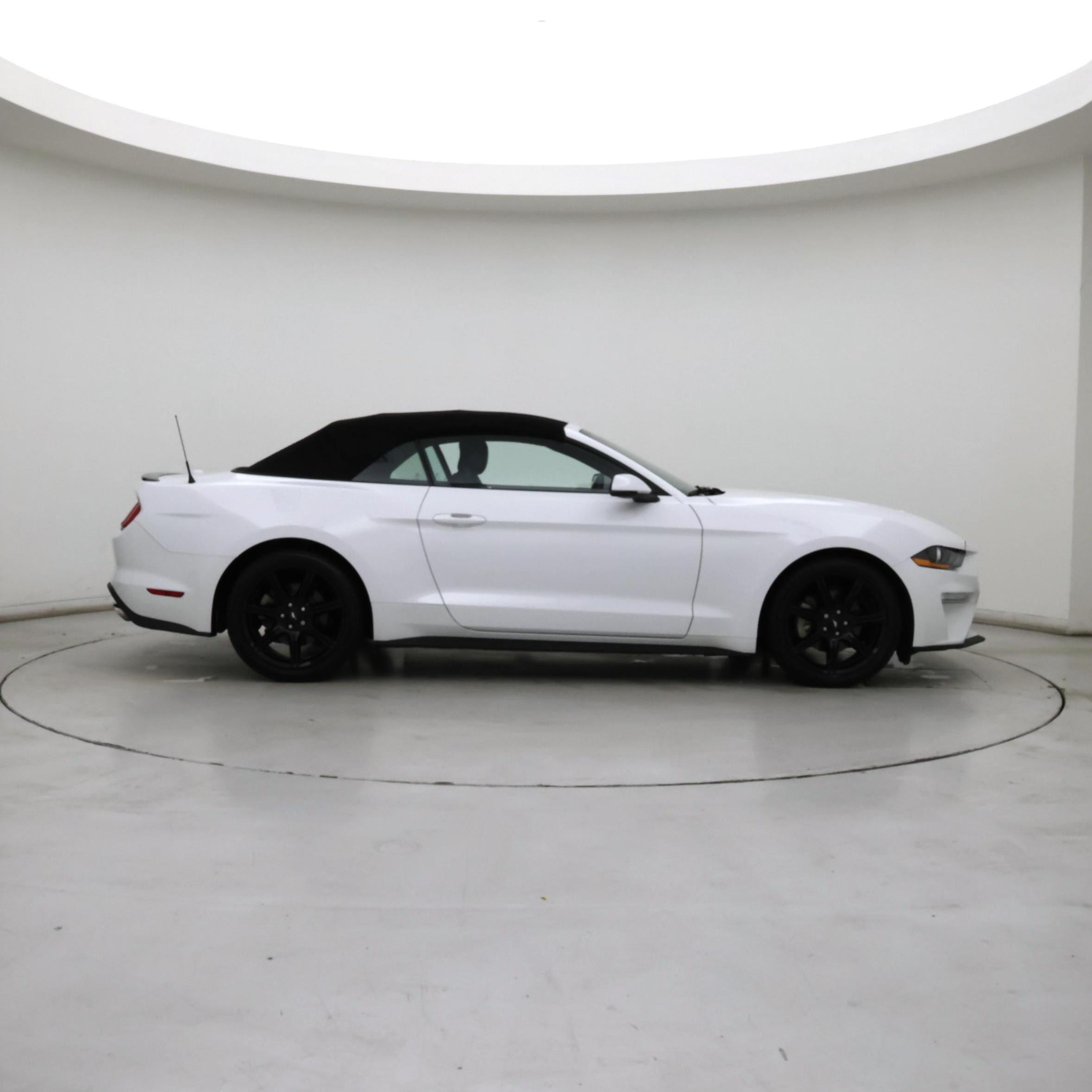 Thumbnail: 2019 Ford Mustang - 7