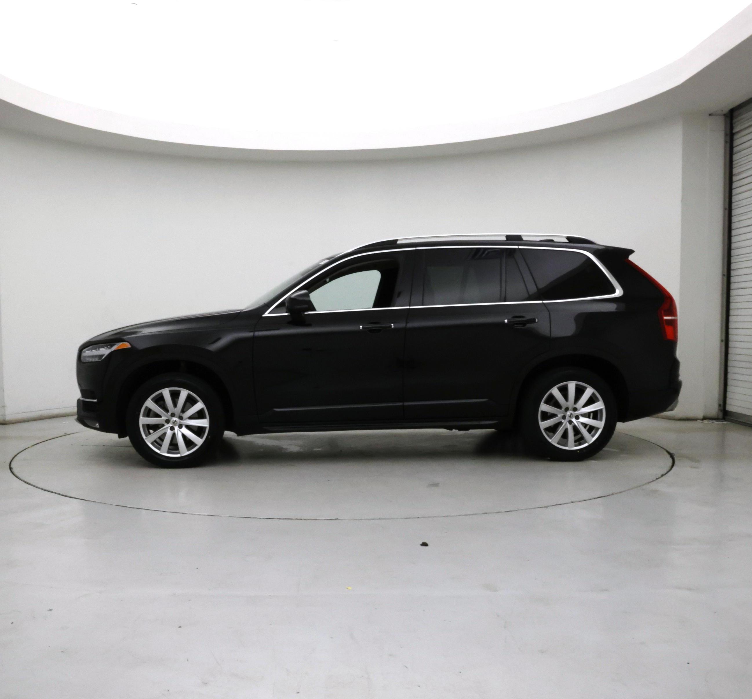 Thumbnail: 2016 Volvo XC90 - 3