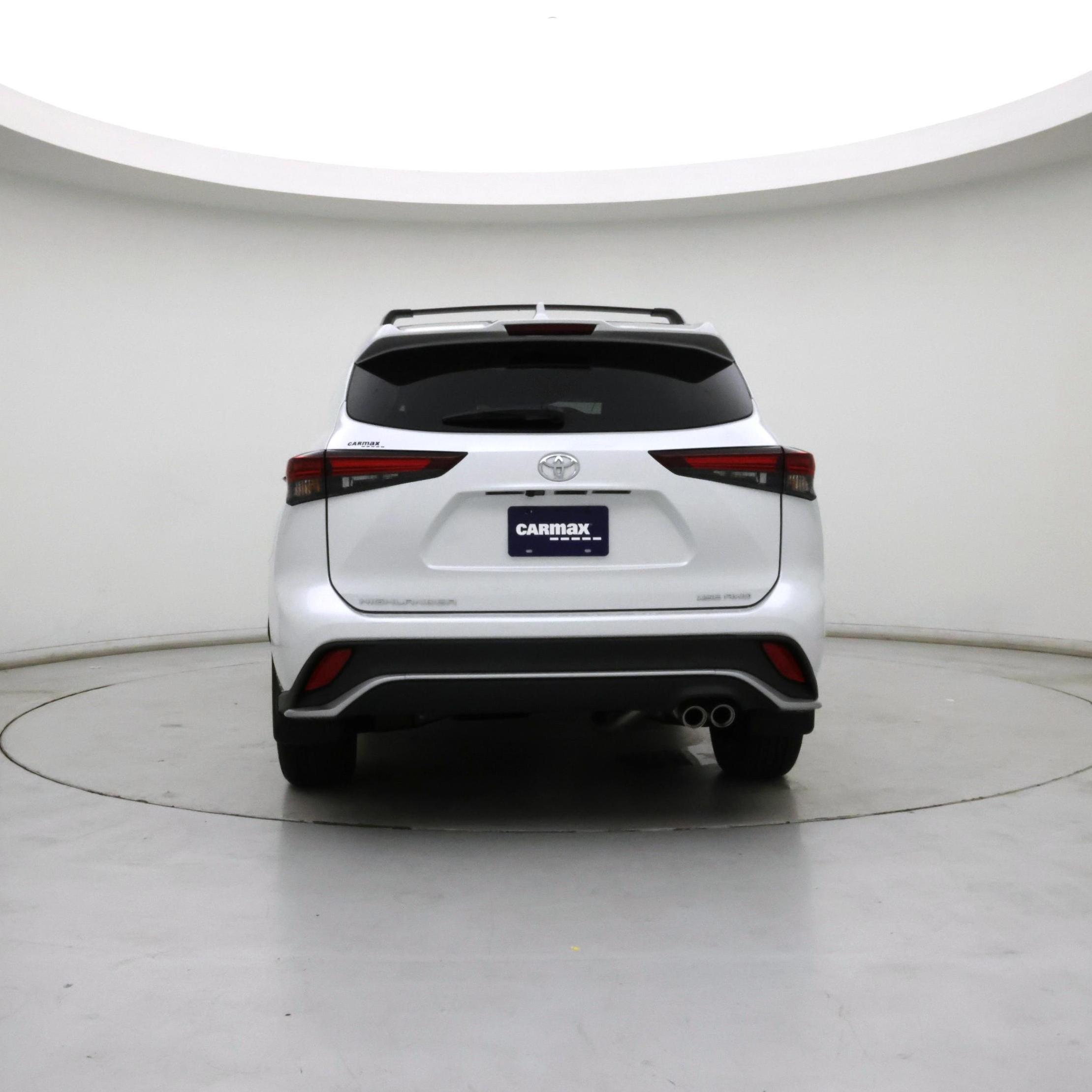 Thumbnail: 2024 Toyota Highlander - 6