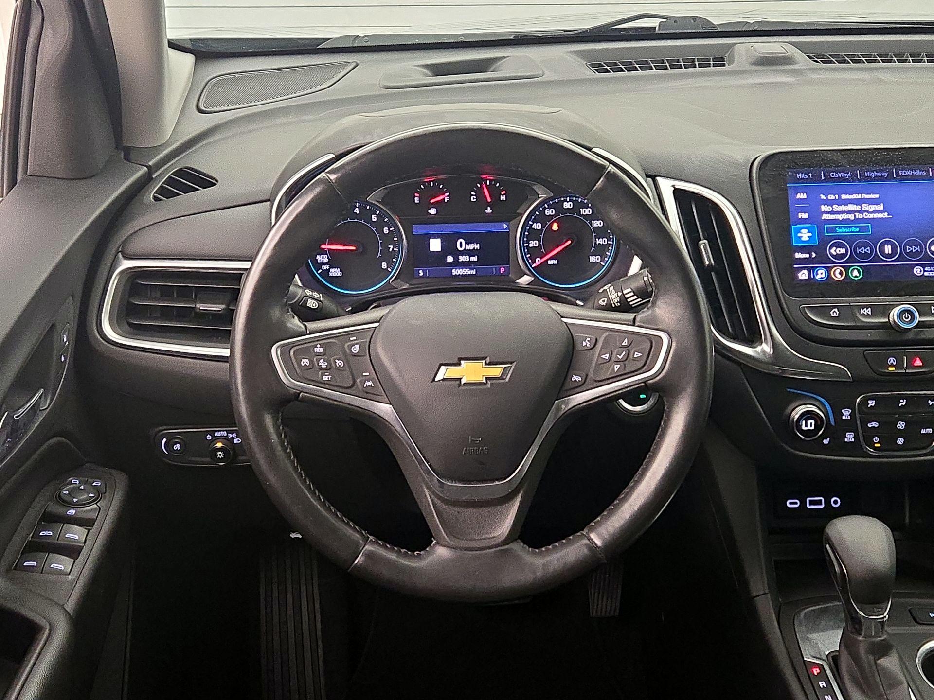 Thumbnail: 2022 Chevrolet Equinox - 10
