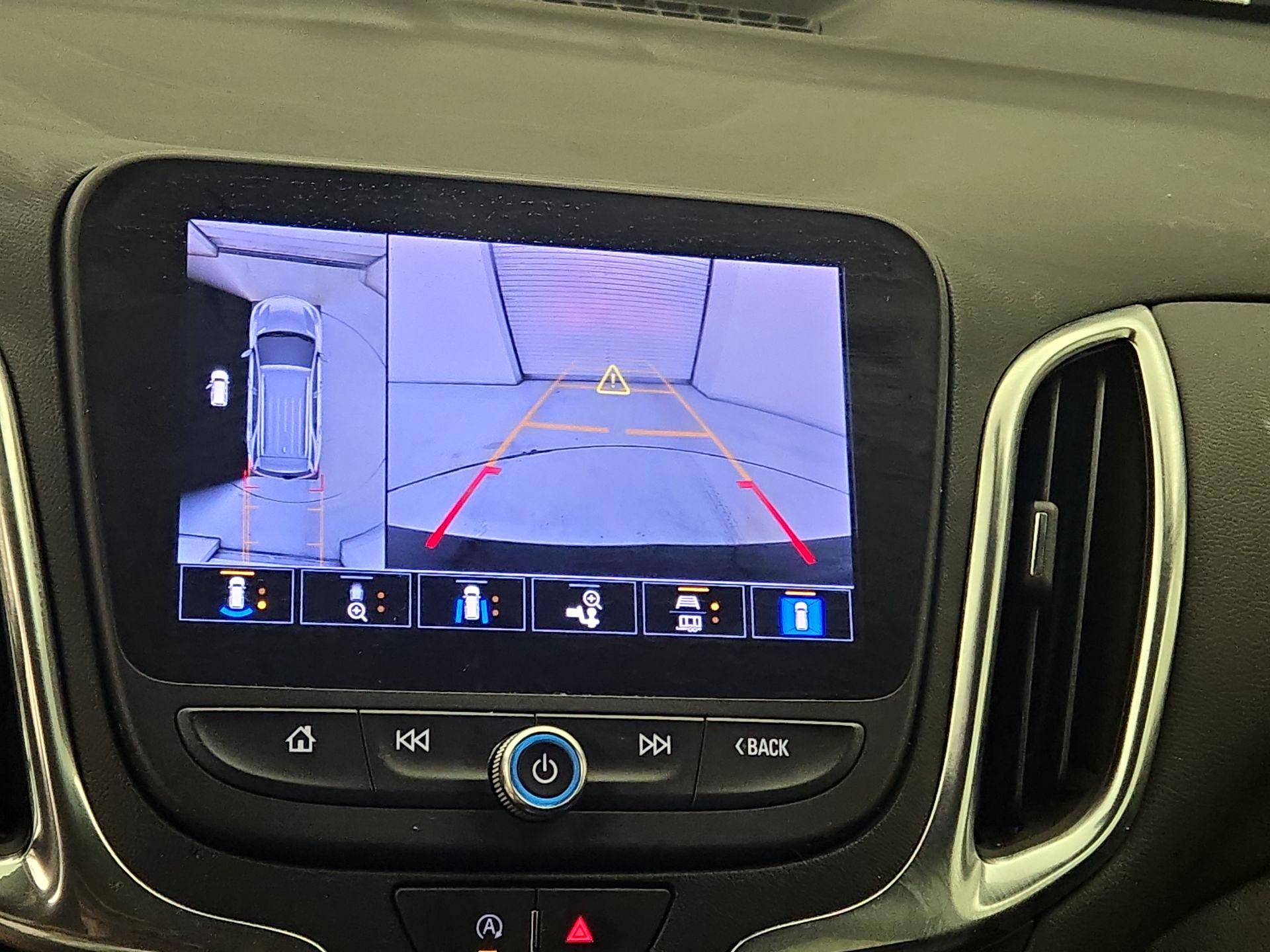 Thumbnail: 2022 Chevrolet Equinox - 13