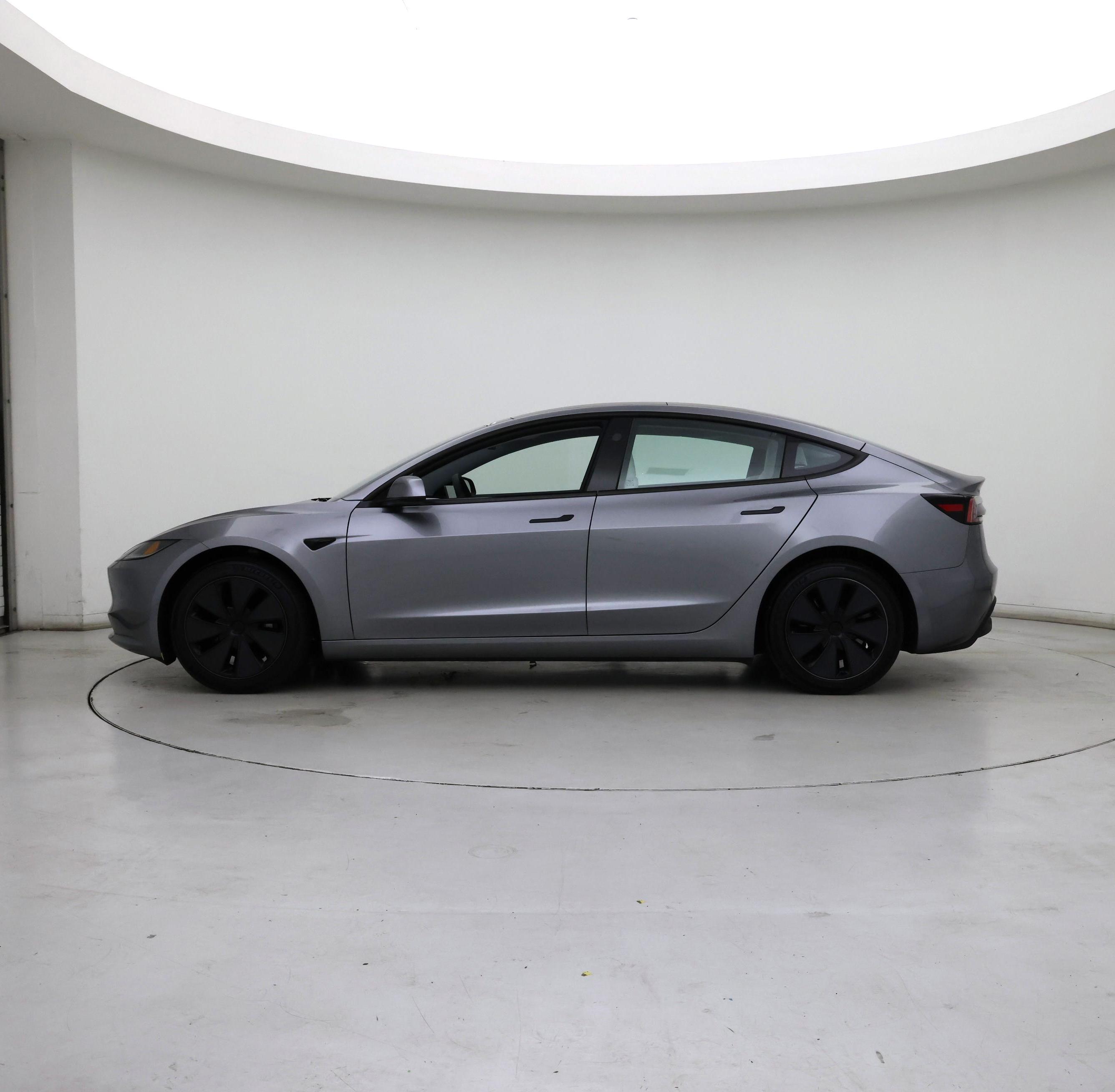 Thumbnail: 2025 Tesla Model 3 - 3