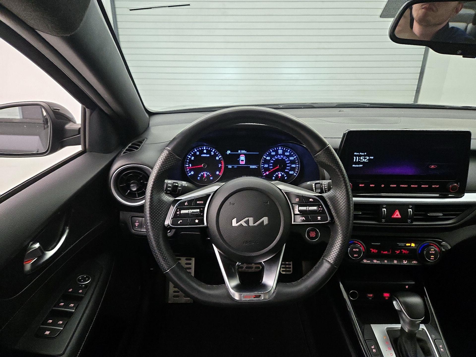 Thumbnail: 2023 Kia Forte - 10