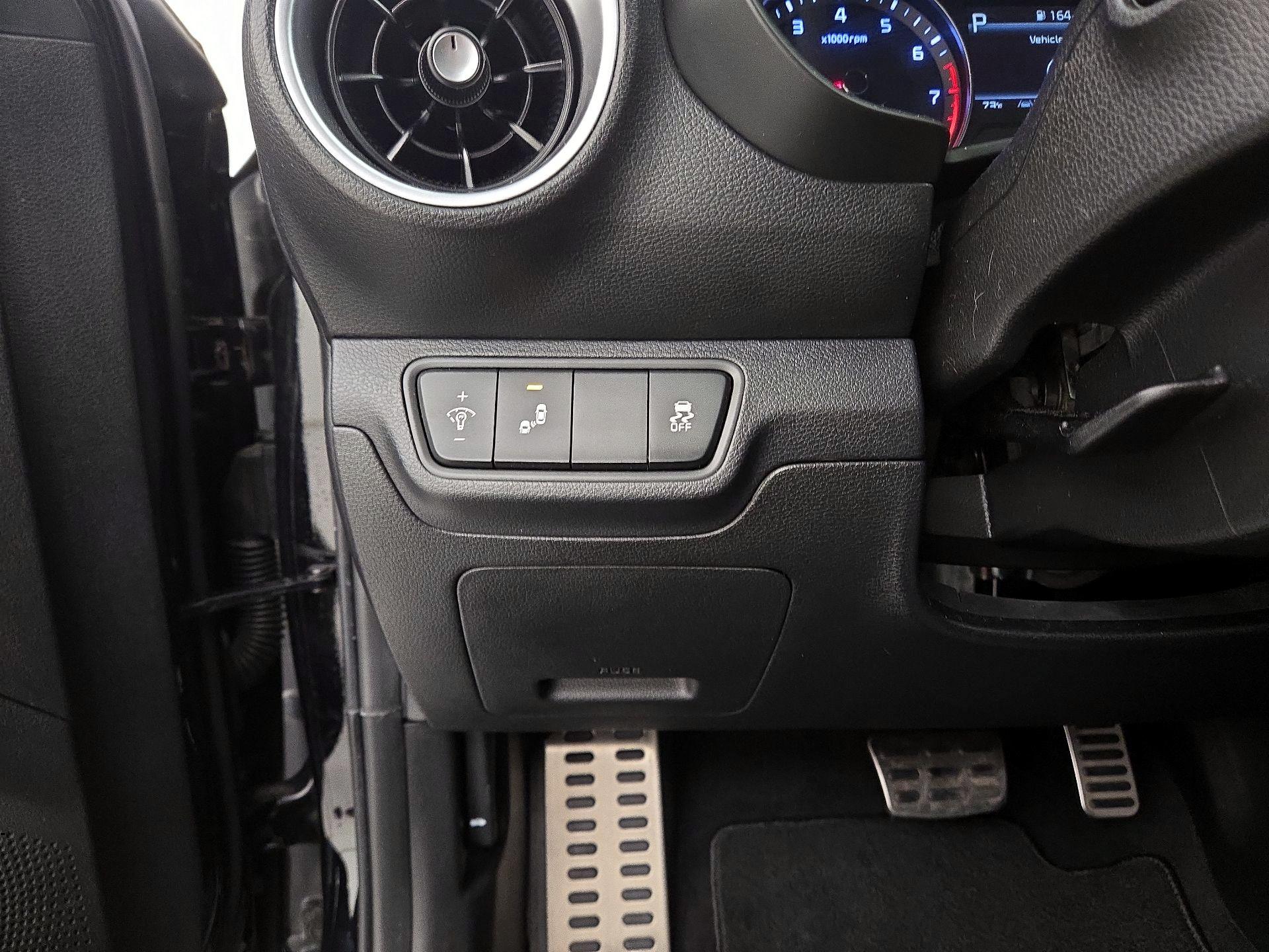 Thumbnail: 2023 Kia Forte - 13