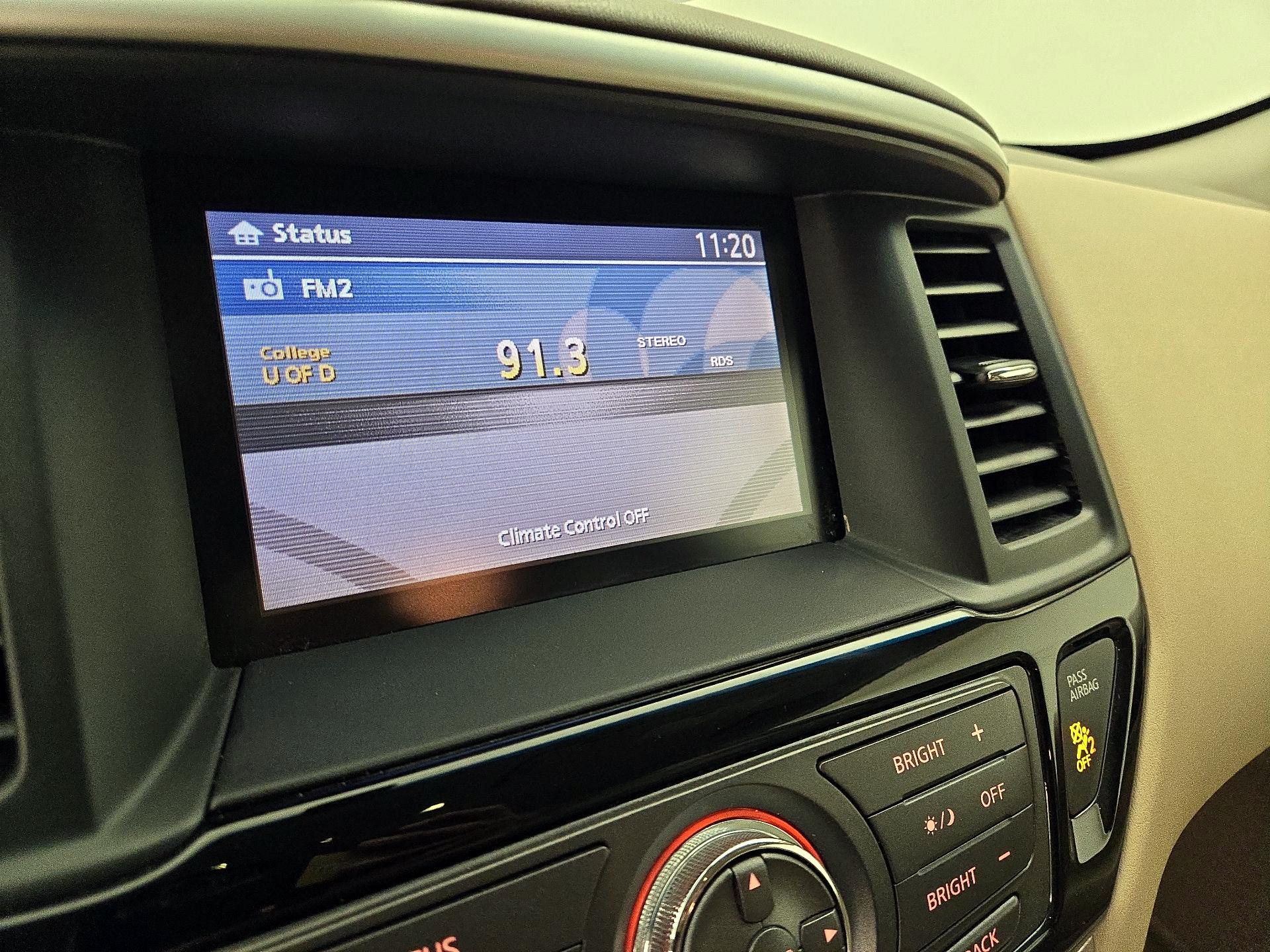 Thumbnail: 2014 Nissan Pathfinder - 15