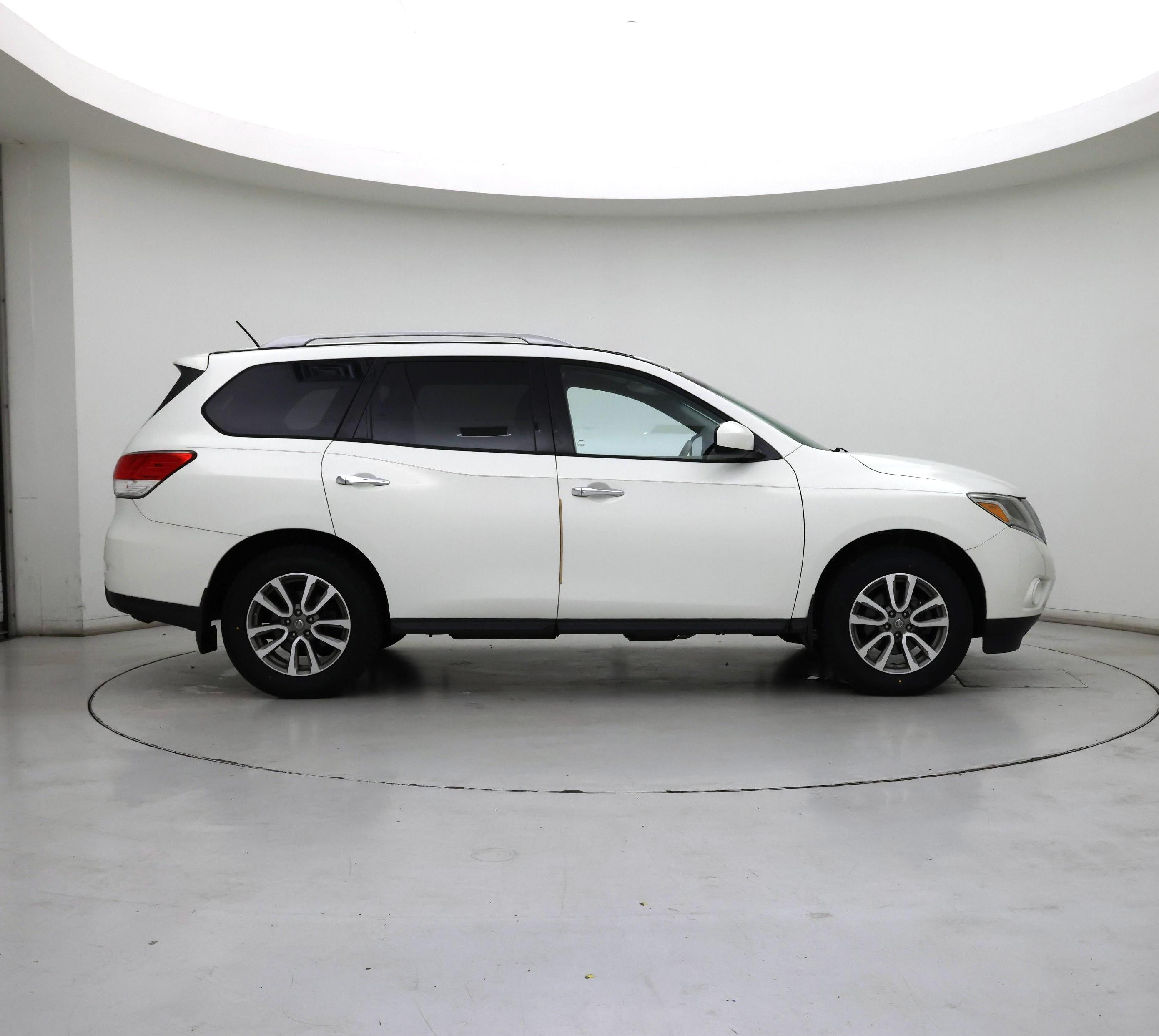 Thumbnail: 2014 Nissan Pathfinder - 7
