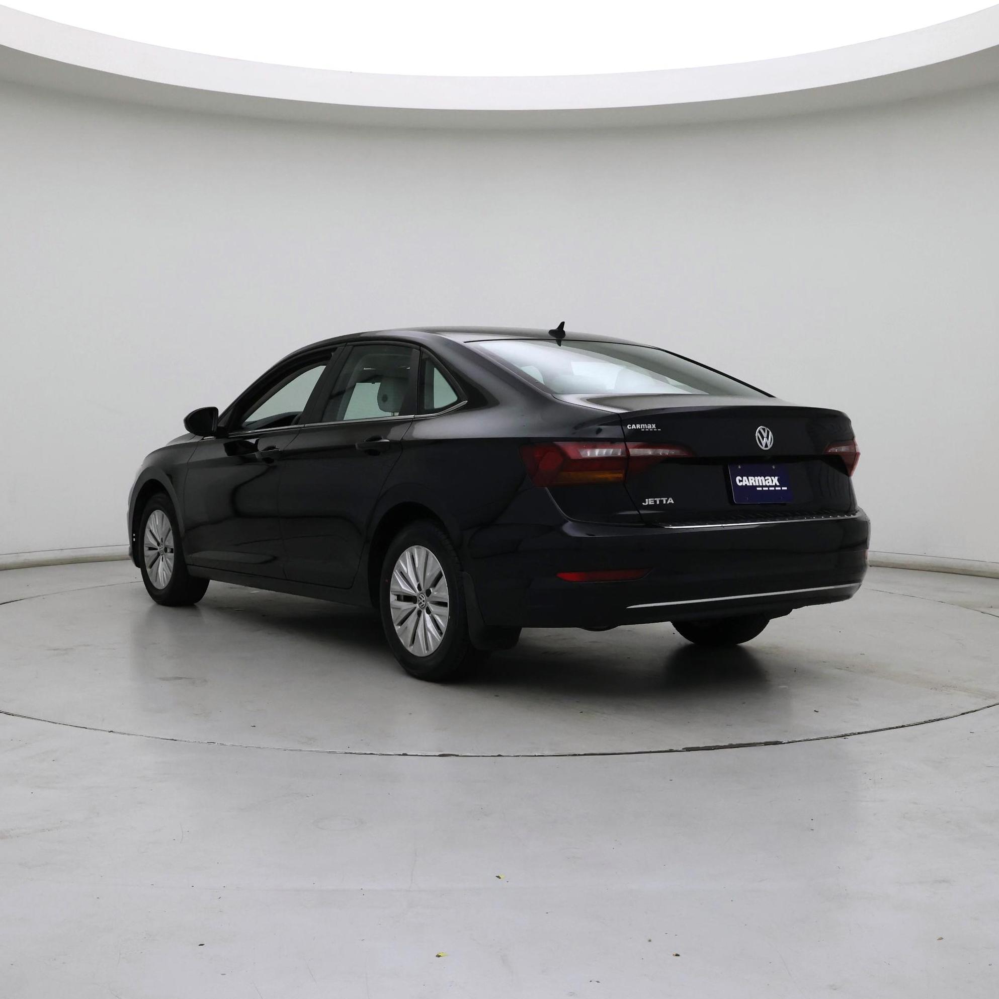 Thumbnail: 2019 Volkswagen Jetta - 2