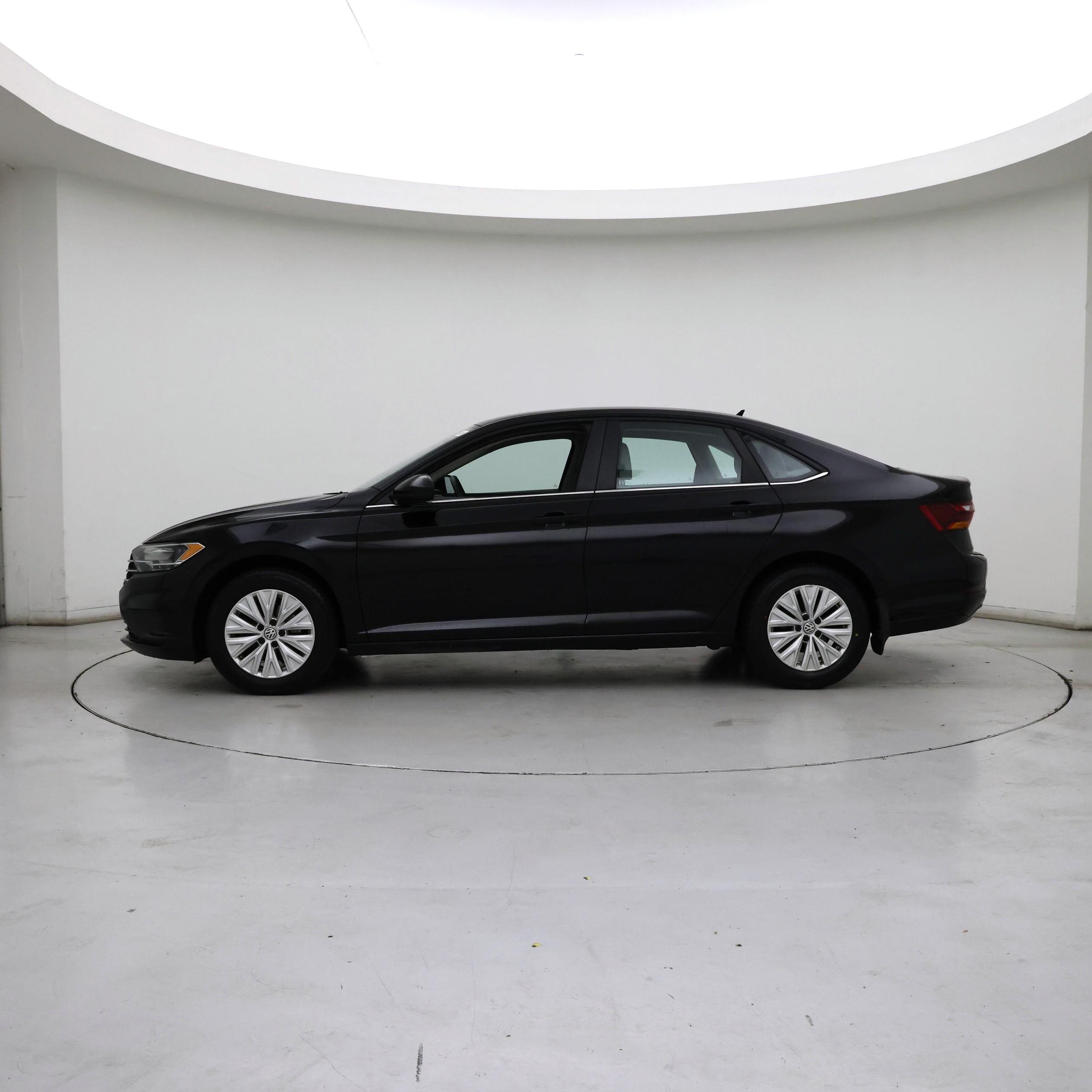 Thumbnail: 2019 Volkswagen Jetta - 3