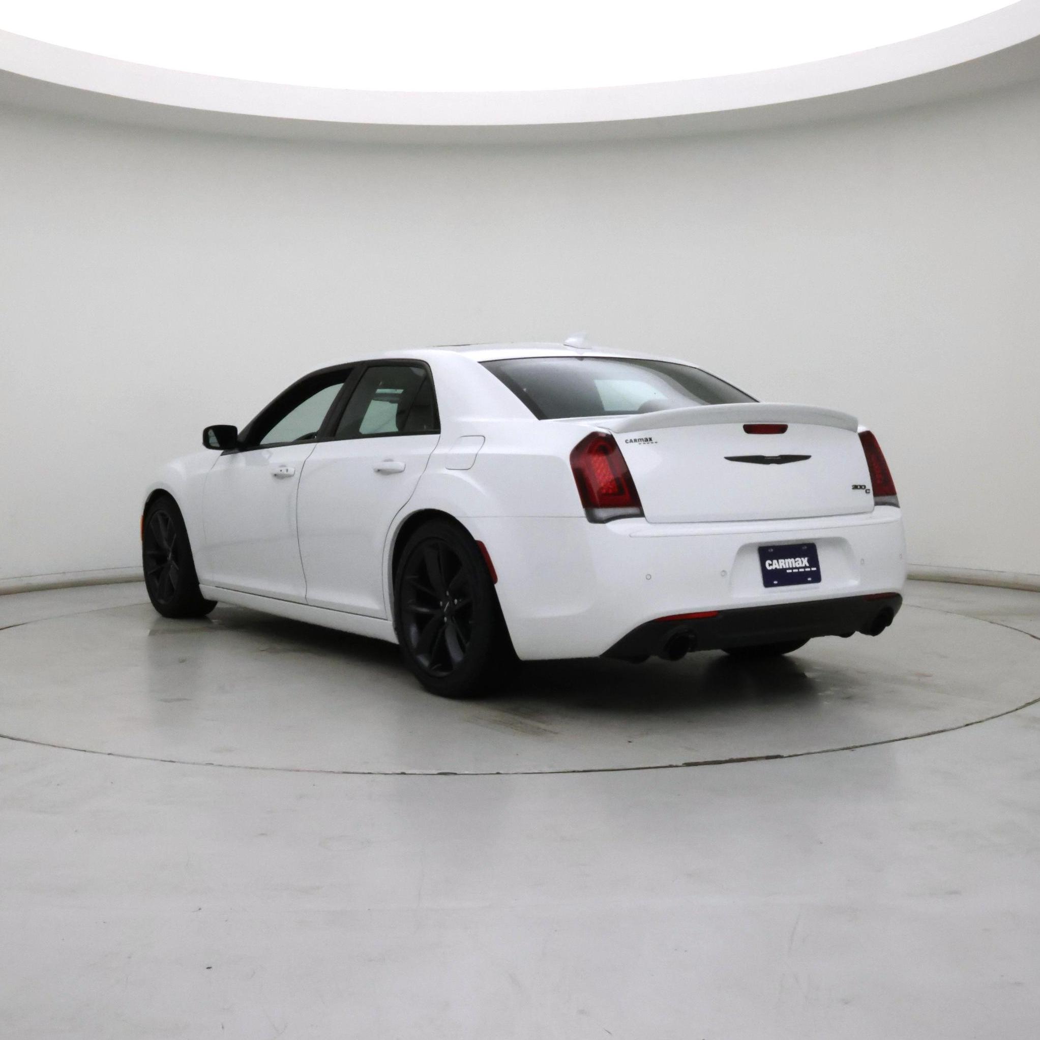 Thumbnail: 2023 Chrysler 300 - 2