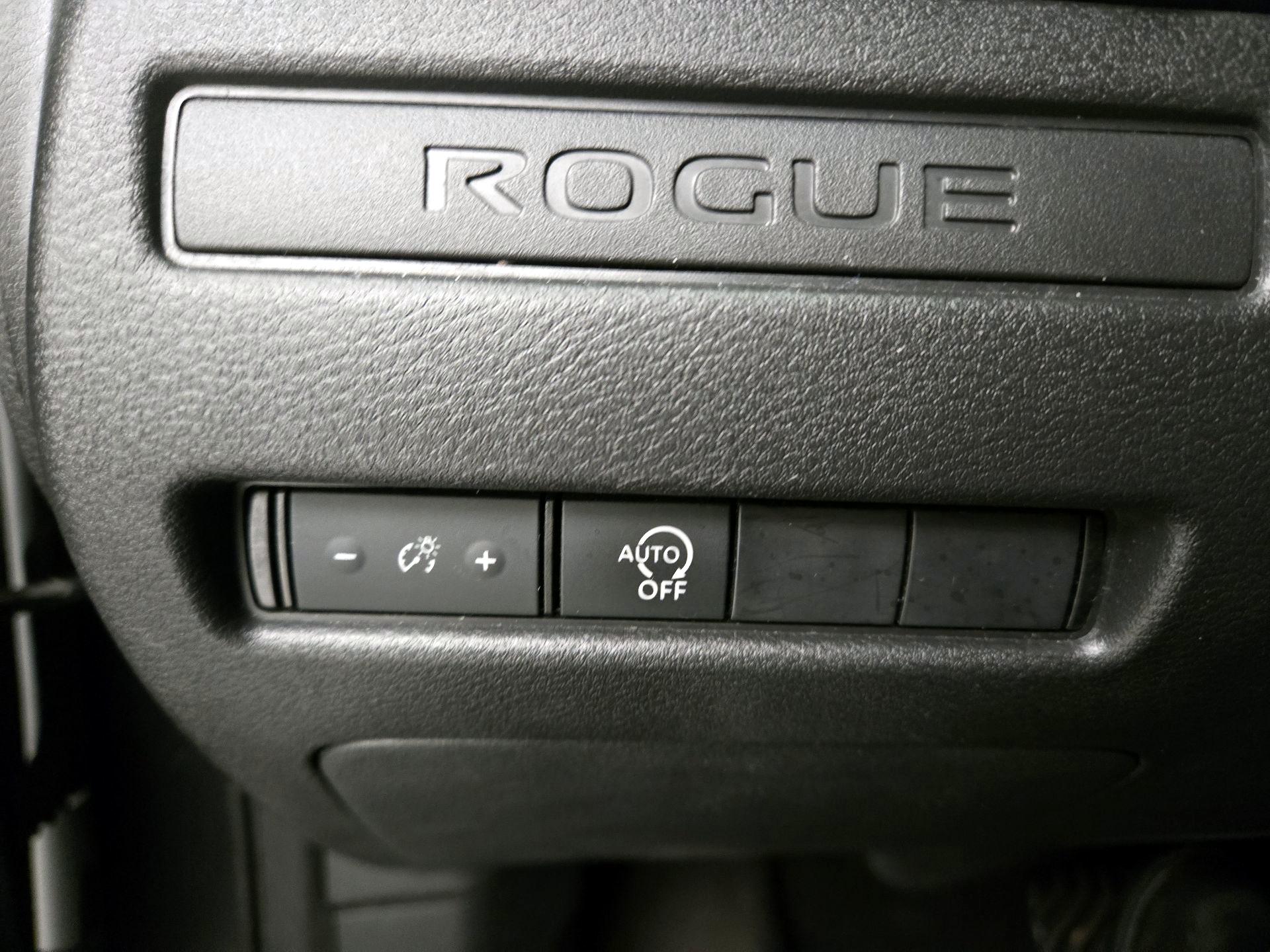 Thumbnail: 2023 Nissan Rogue - 13