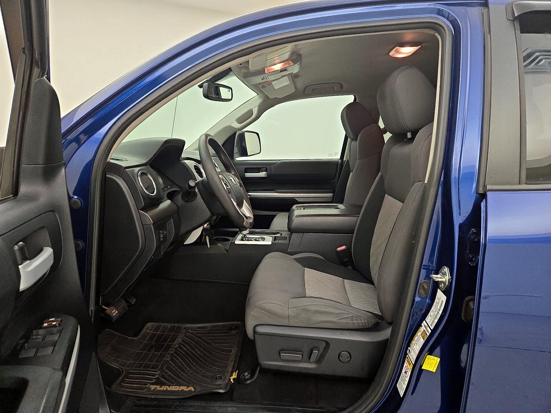 Thumbnail: 2014 Toyota Tundra - 11