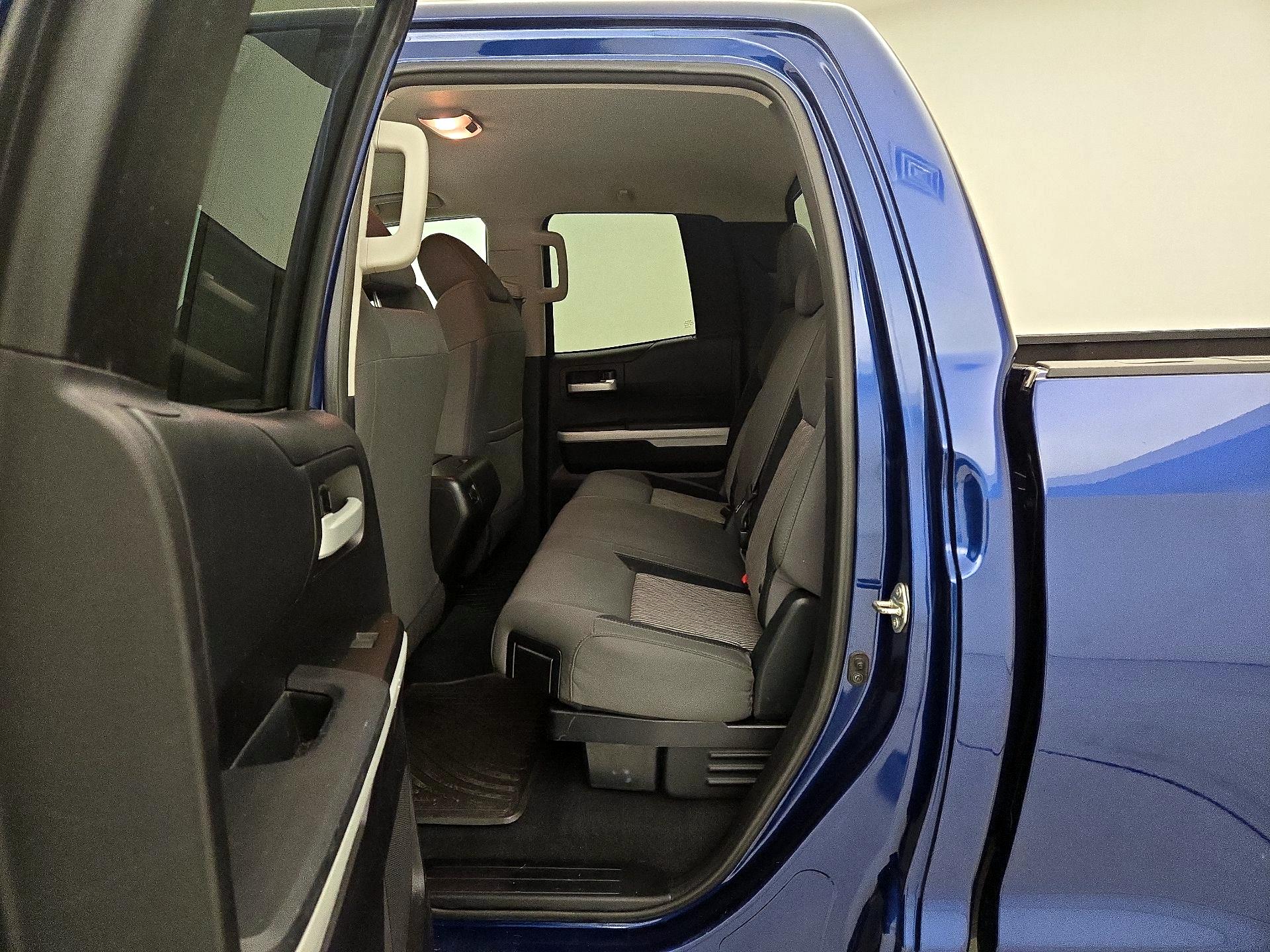 Thumbnail: 2014 Toyota Tundra - 18