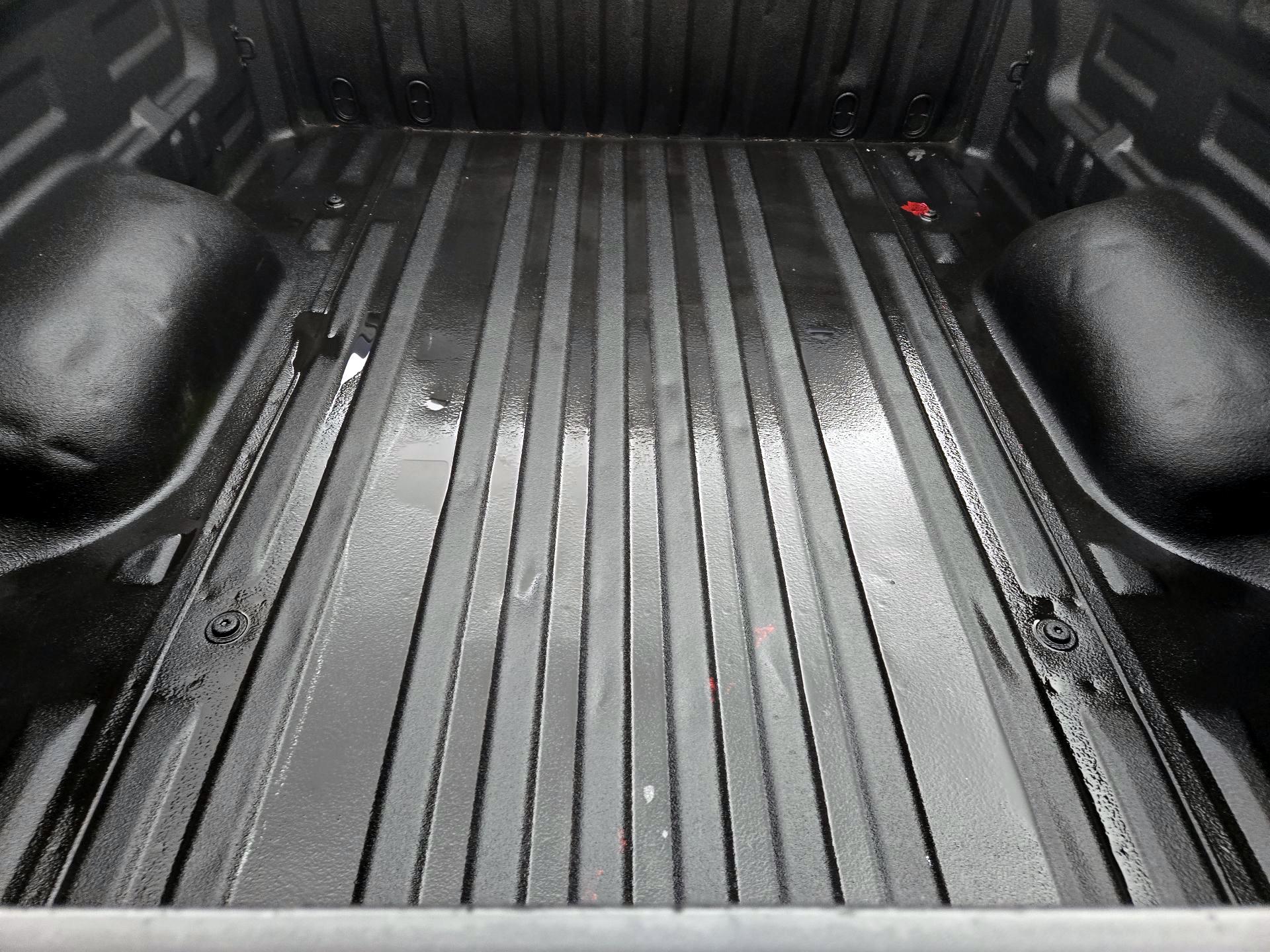 Thumbnail: 2014 Toyota Tundra - 19