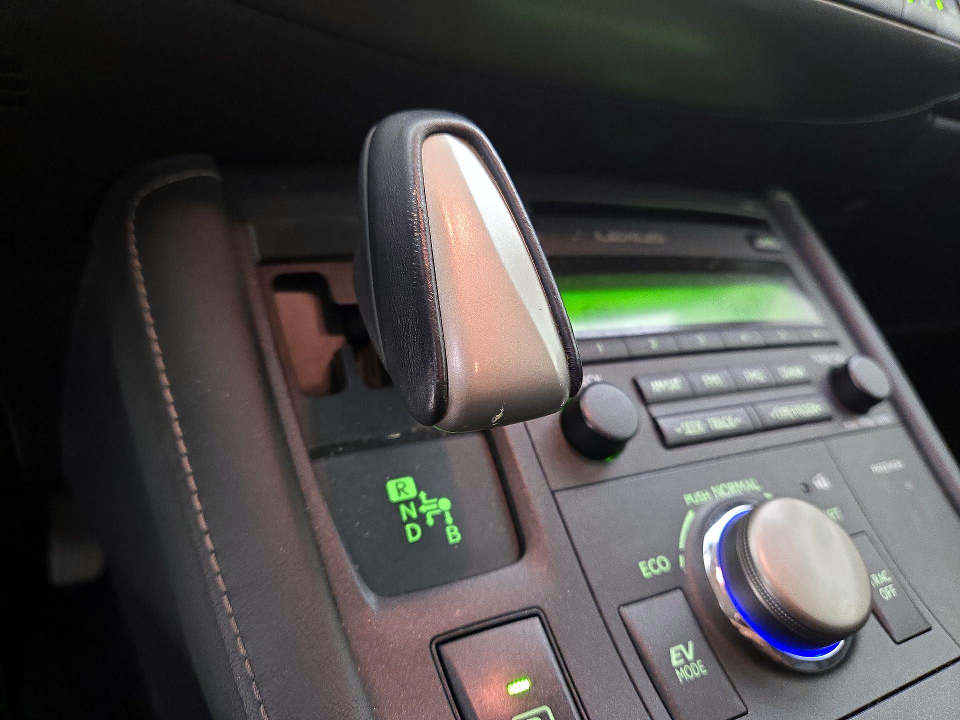 Thumbnail: 2015 Lexus CT - 16