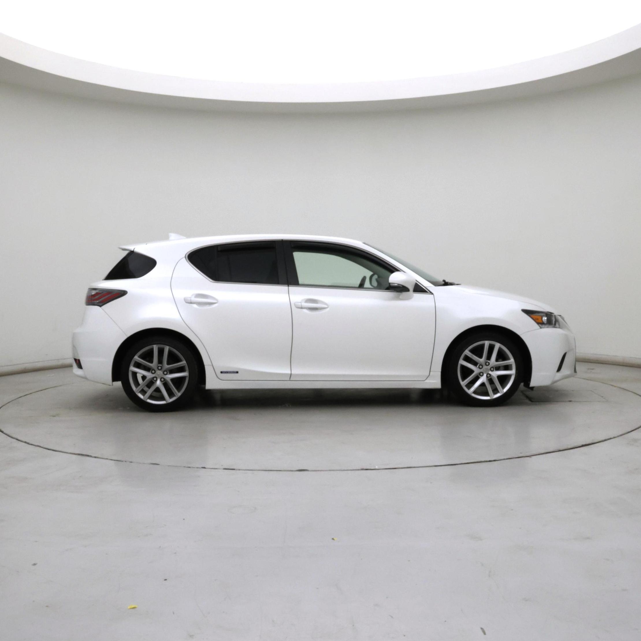 Thumbnail: 2015 Lexus CT - 7